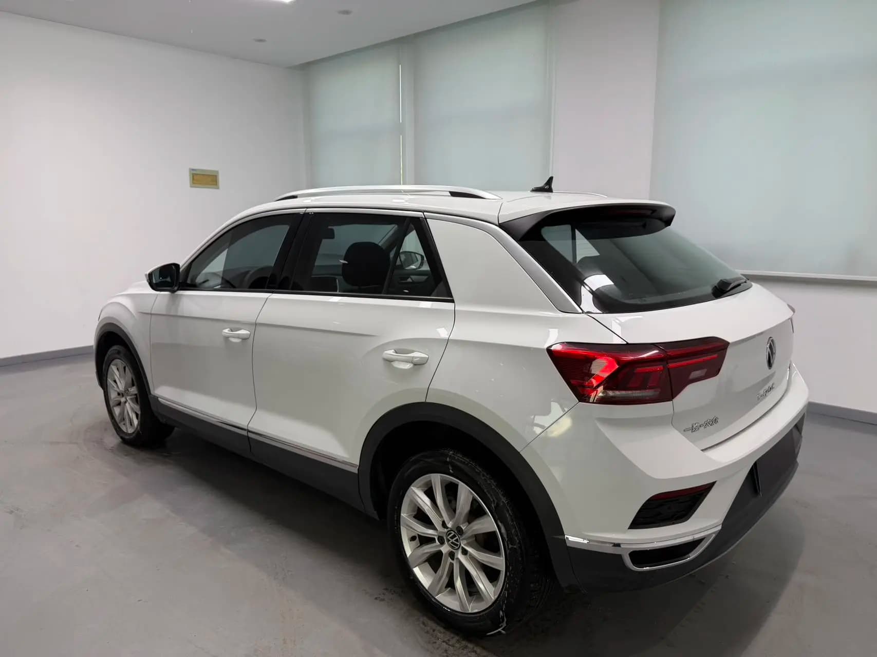 Volkswagen T-Roc 2022 г. 28148 км. — фото 4