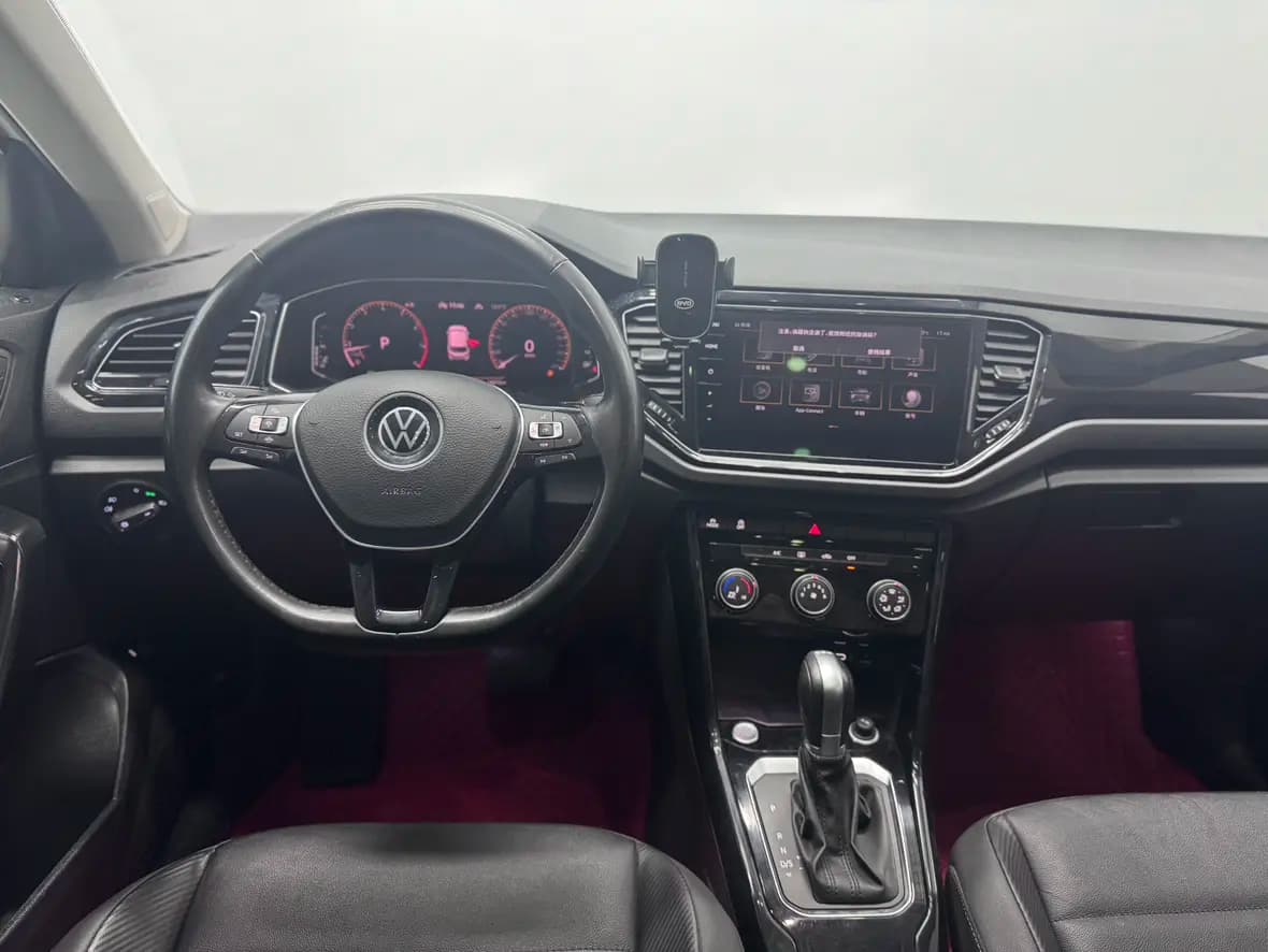 Volkswagen T-Roc 2021 г. 58149 км. — фото 15