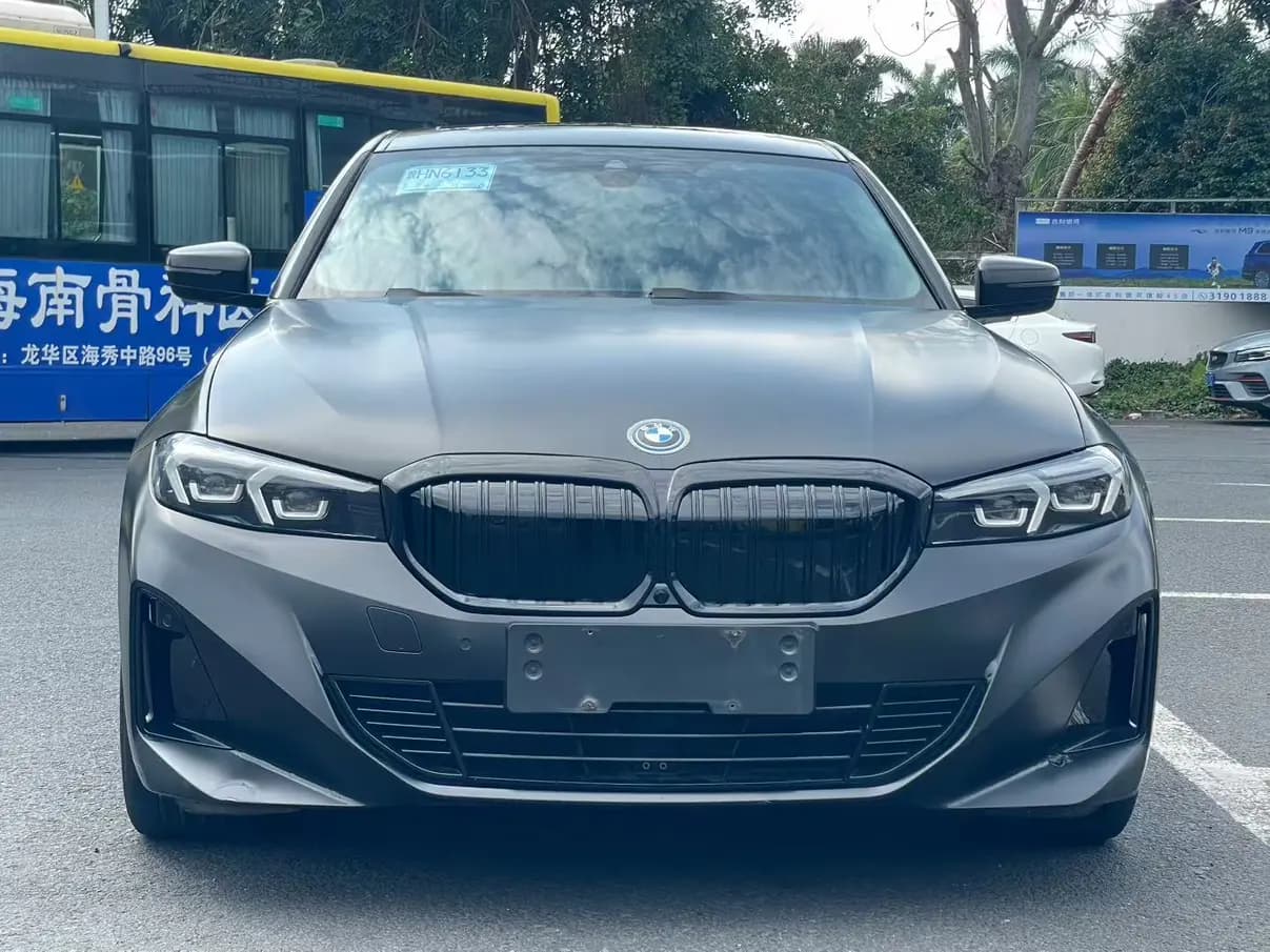 BMW i3 2023 г. 36015 км. — фото 2