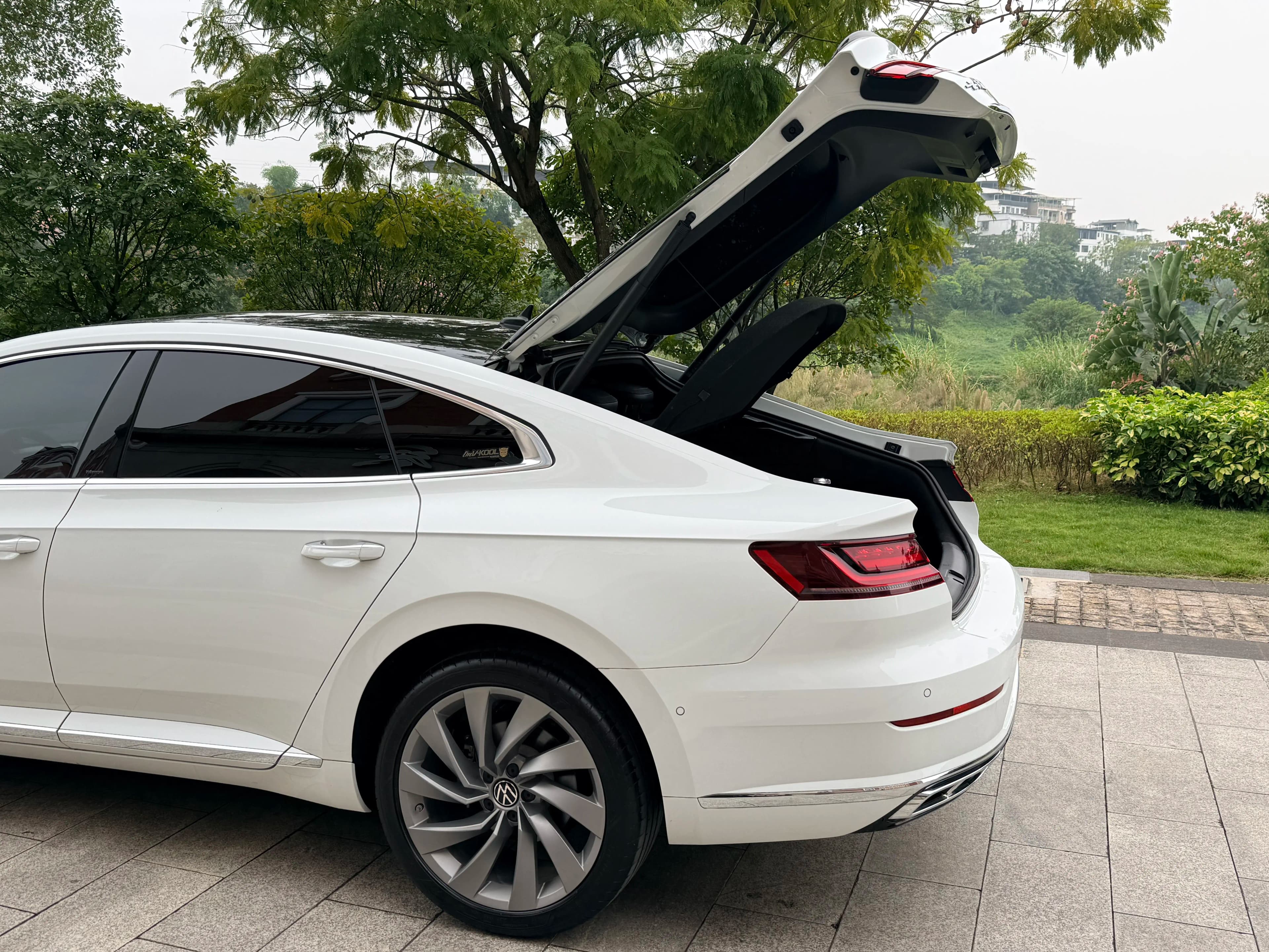Volkswagen Arteon 2023 г. 48092 км. — фото 16