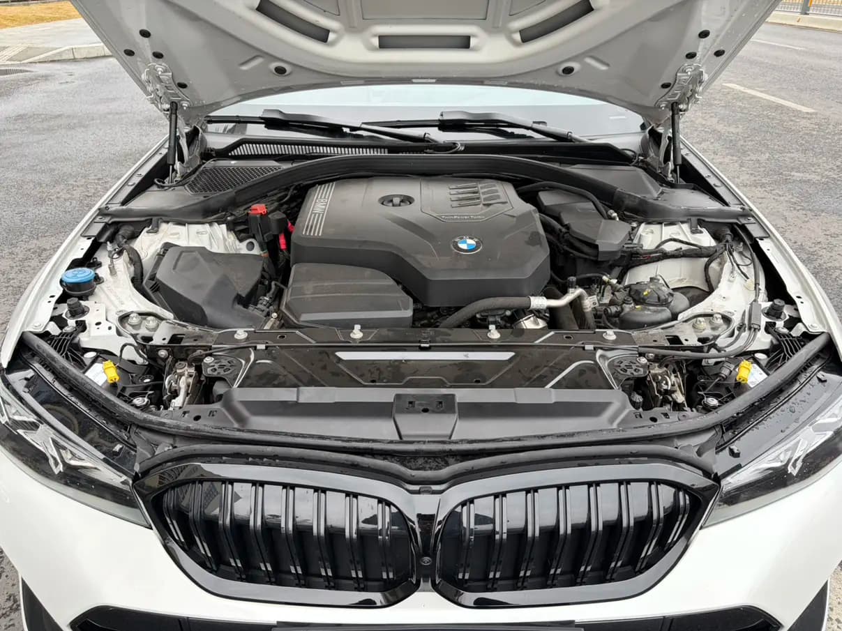 BMW 3 Series 2024 г. 33051 км. — фото 5