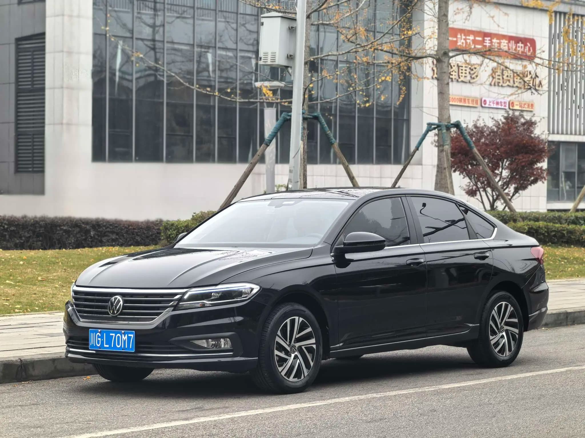 Volkswagen Lavida 2022 г. 9013 км.