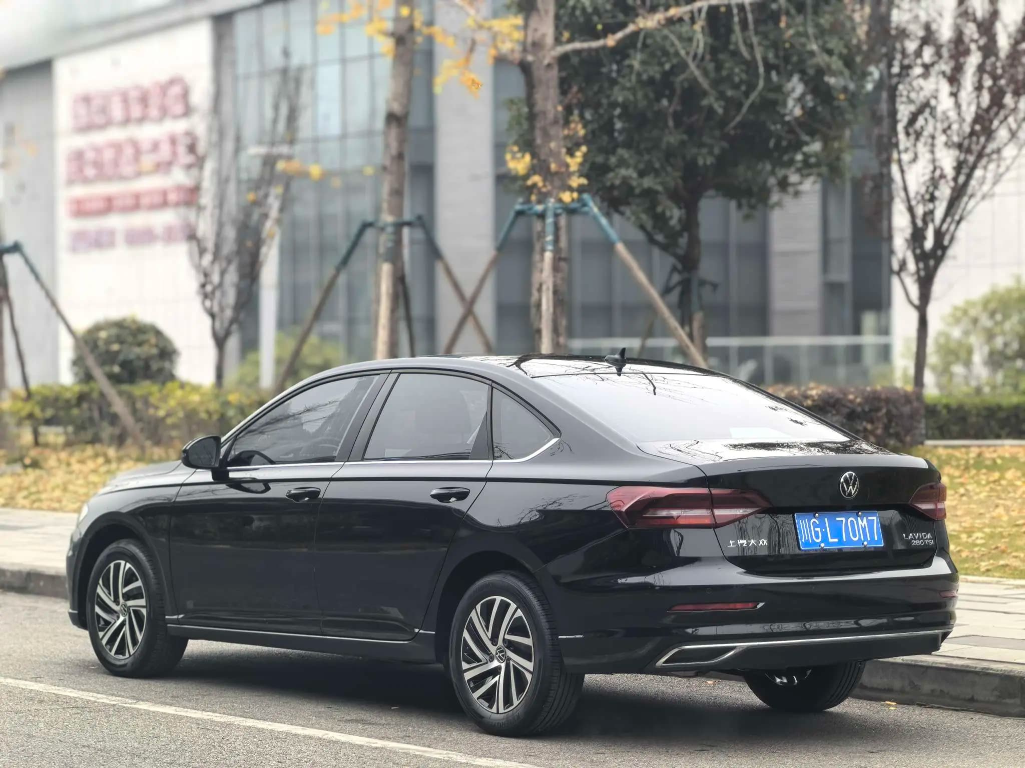Volkswagen Lavida 2022 г. 9013 км. — фото 4
