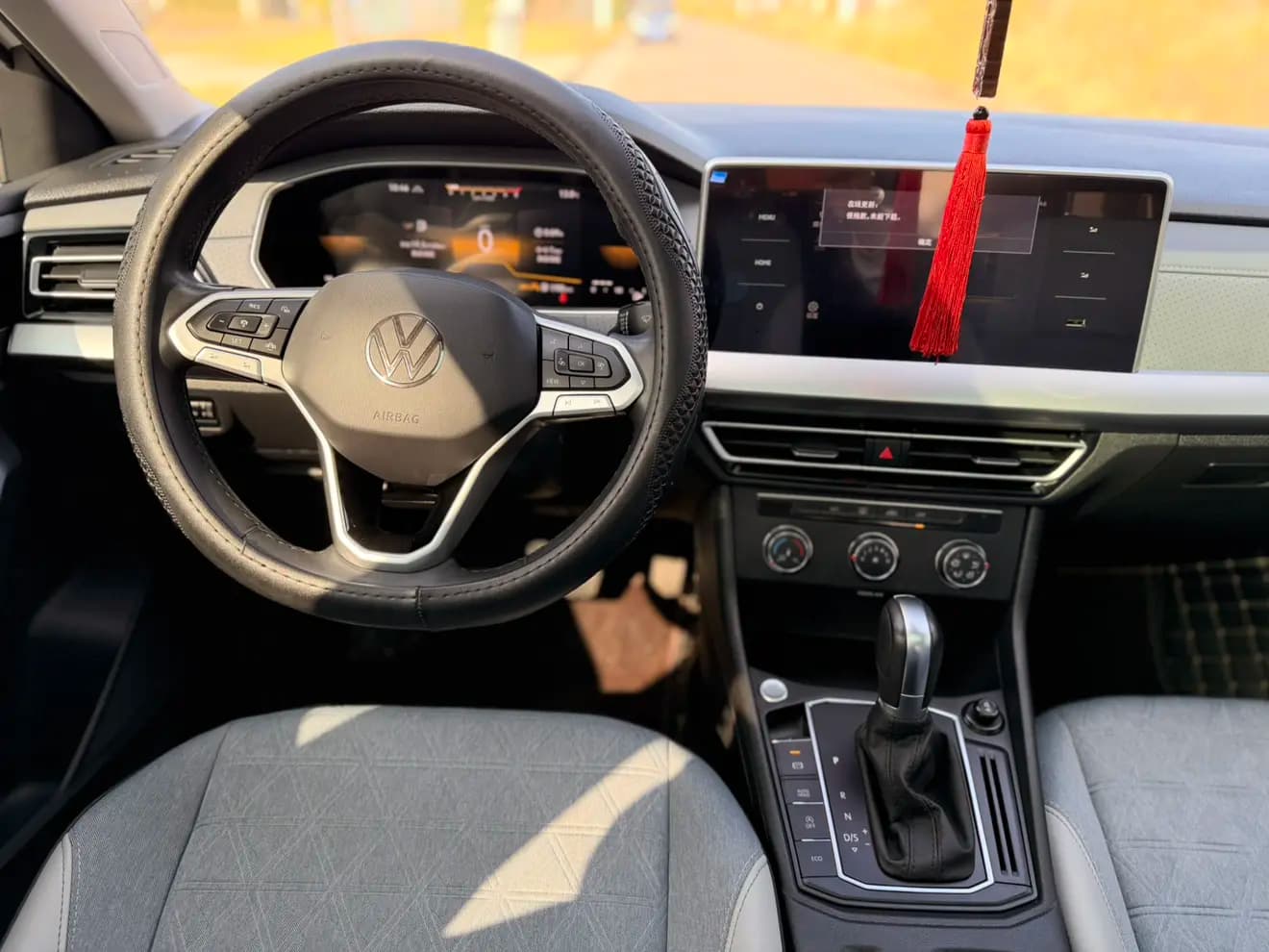 Volkswagen Lavida 2023 г. 22014 км. — фото 11