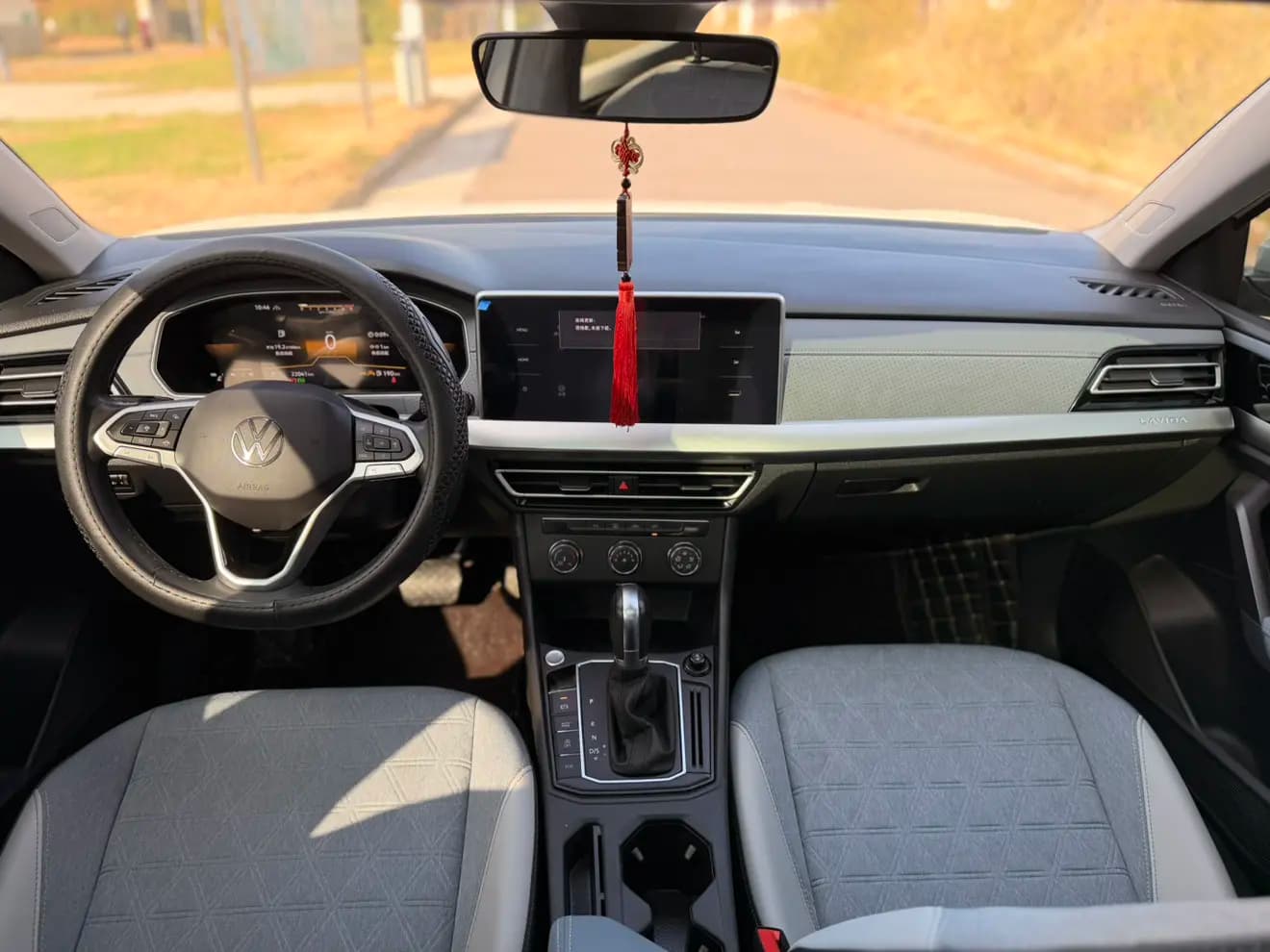 Volkswagen Lavida 2023 г. 22014 км. — фото 9