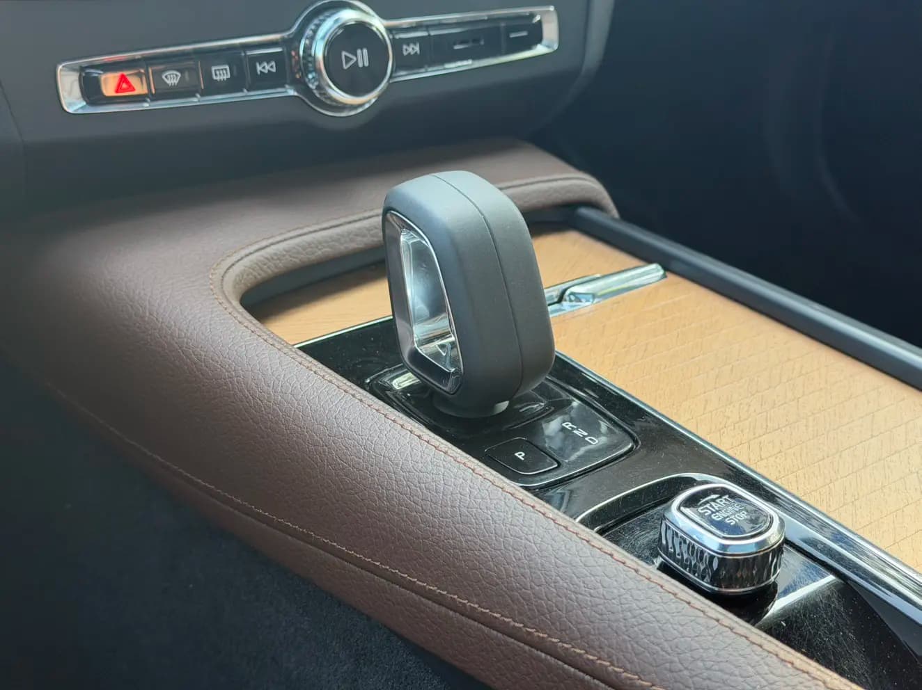 Volvo S90 2021 г. 100000 км. — фото 11