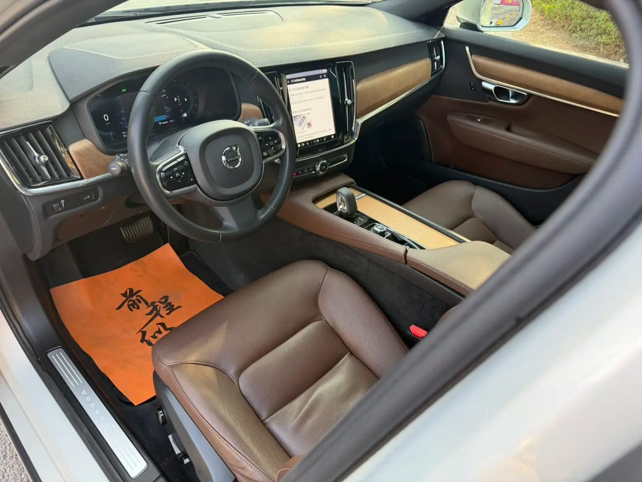 Volvo S90 2021 г. 100000 км. — фото 13