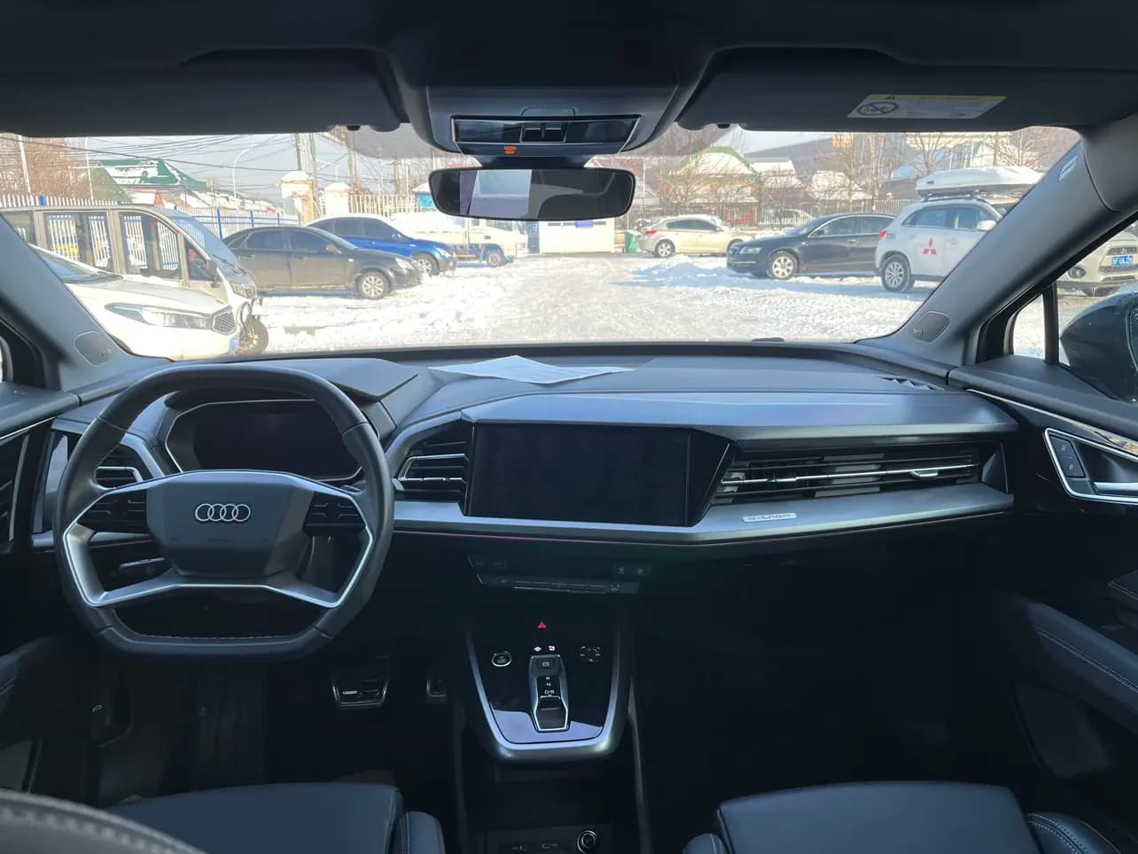 Audi Q4 e-tron 2023 г. 30990 км. — фото 6