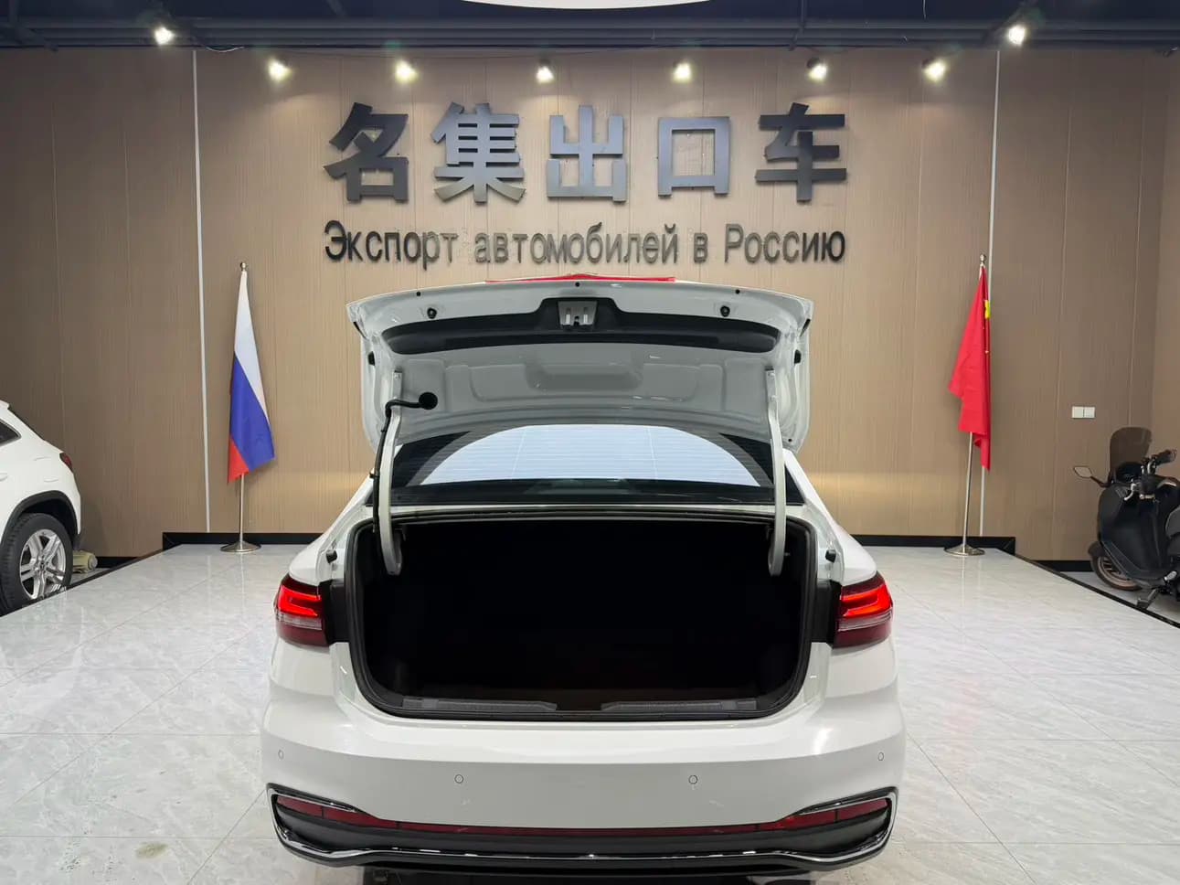 Volkswagen Lavida 2022 г. 45018 км. — фото 15