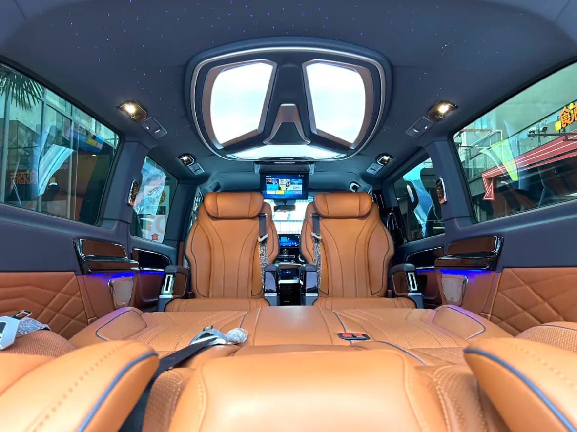 Mercedes-Benz Vito 2024 г. 10032 км. — фото 12