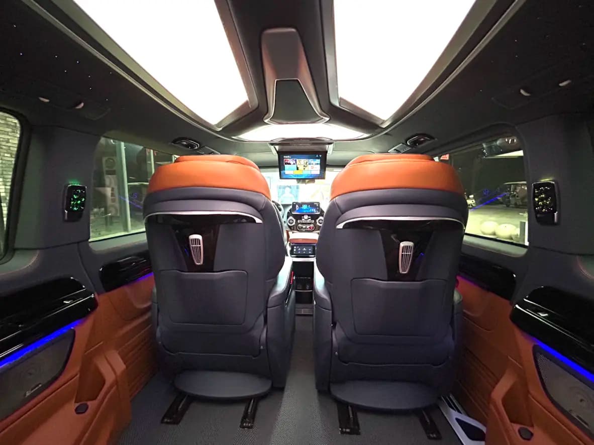 Mercedes-Benz Vito 2024 г. 10032 км. — фото 20