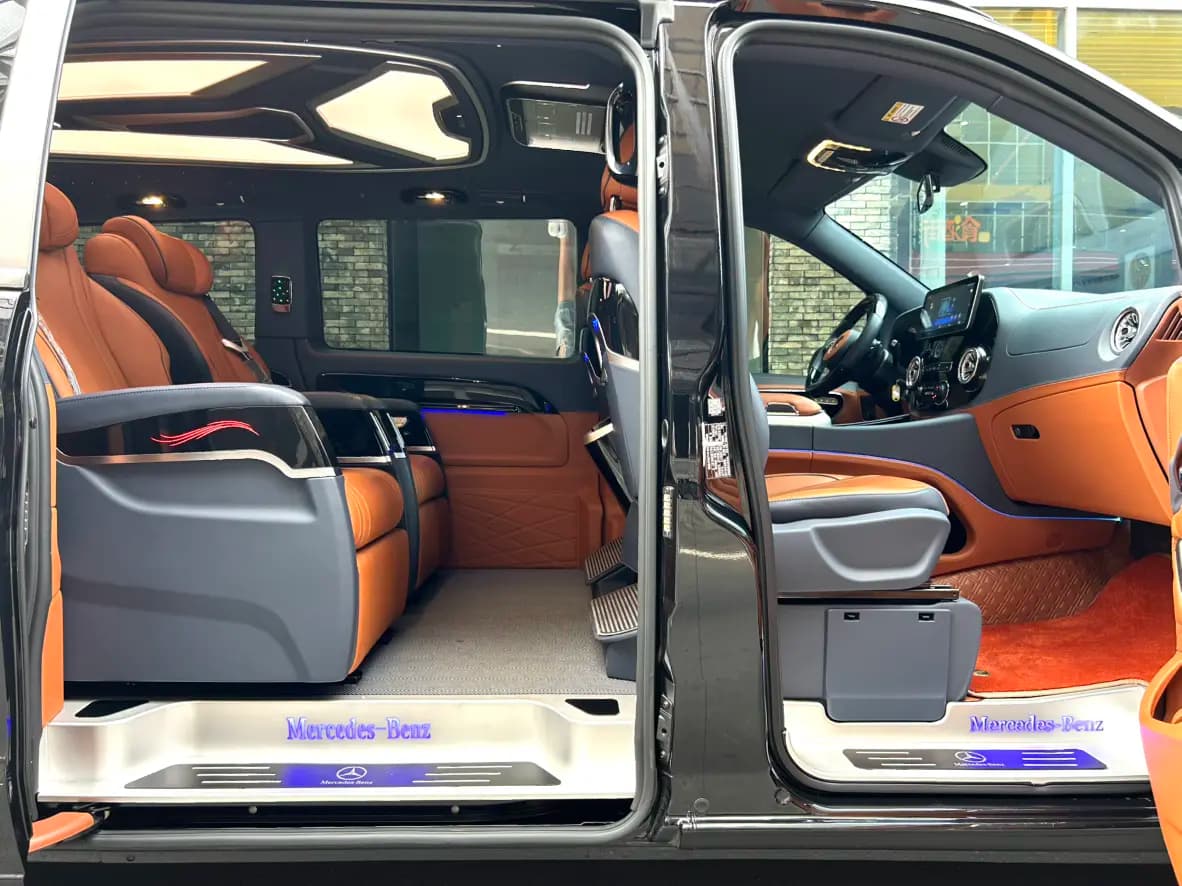 Mercedes-Benz Vito 2024 г. 10032 км. — фото 22