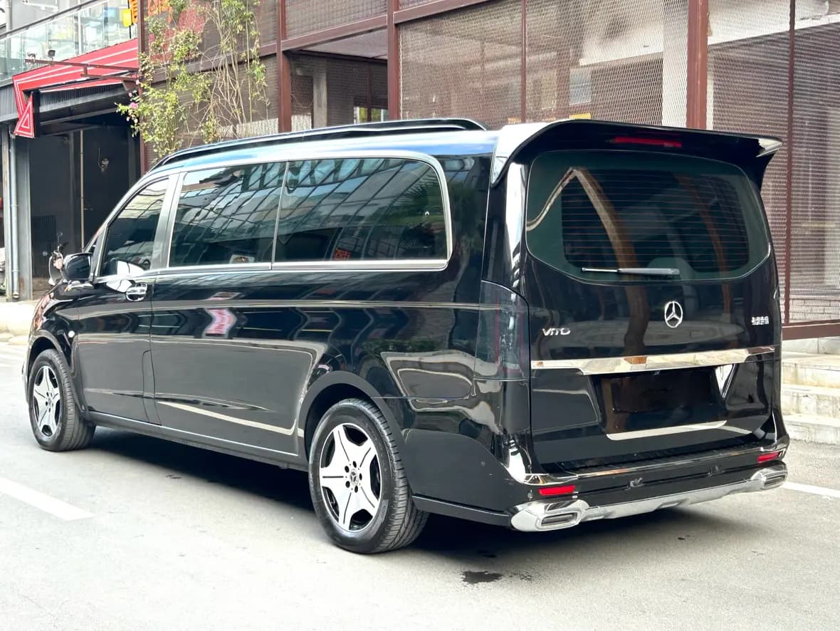 Mercedes-Benz Vito 2024 г. 10032 км. — фото 5