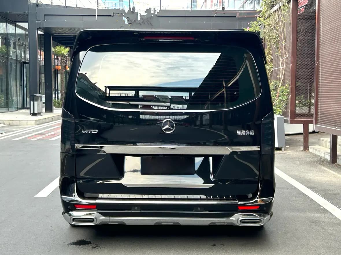 Mercedes-Benz Vito 2024 г. 10032 км. — фото 6