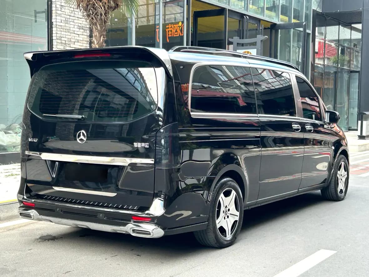 Mercedes-Benz Vito 2024 г. 10032 км. — фото 7