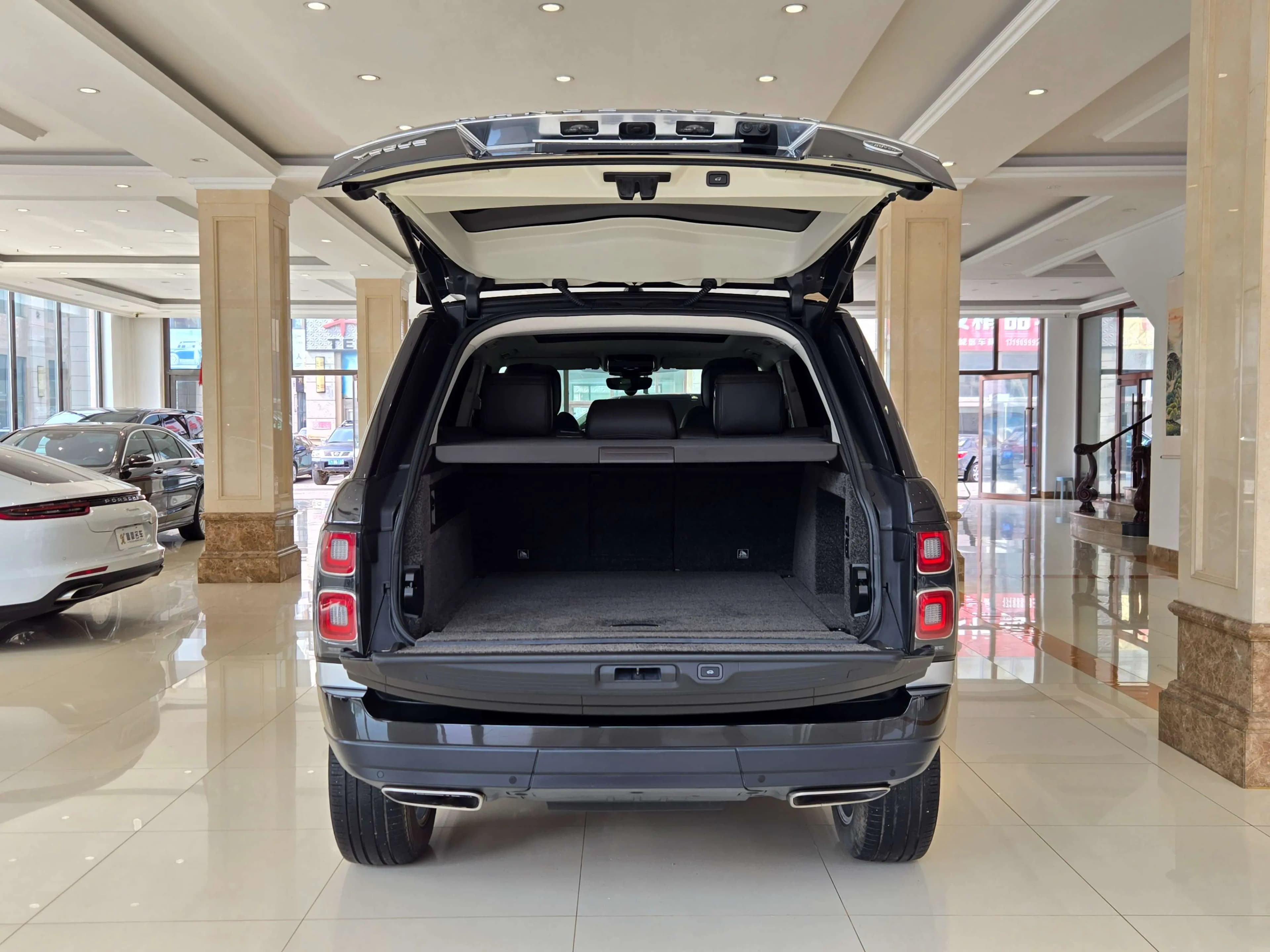 Land Rover Range rover 2021 г. 63082 км. — фото 26