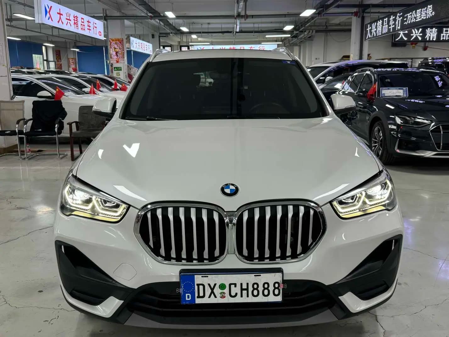 BMW X1 2021 г. 54858 км. — фото 2