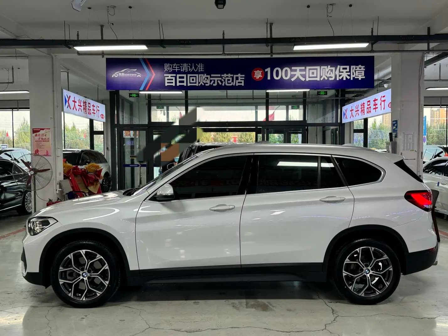 BMW X1 2021 г. 54858 км. — фото 4