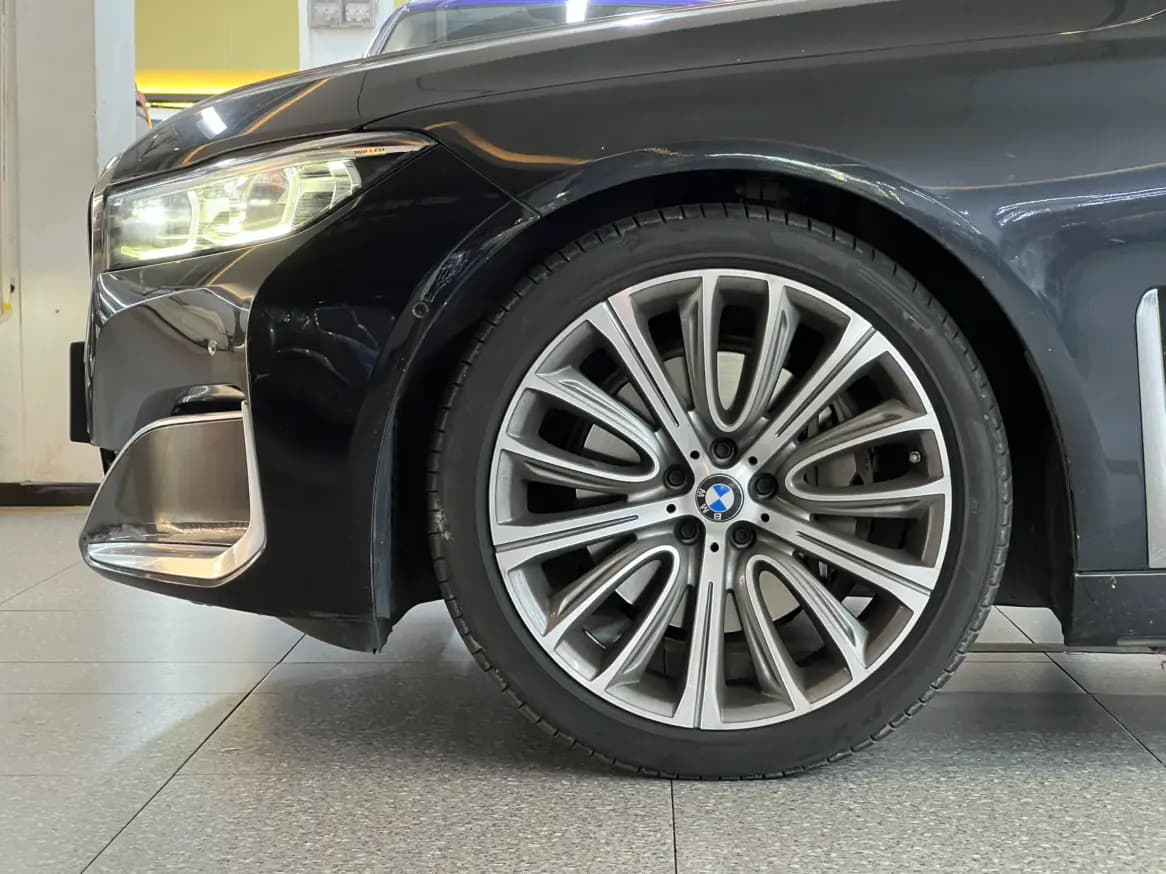 BMW 7 Series 2021 г. 67122 км. — фото 10