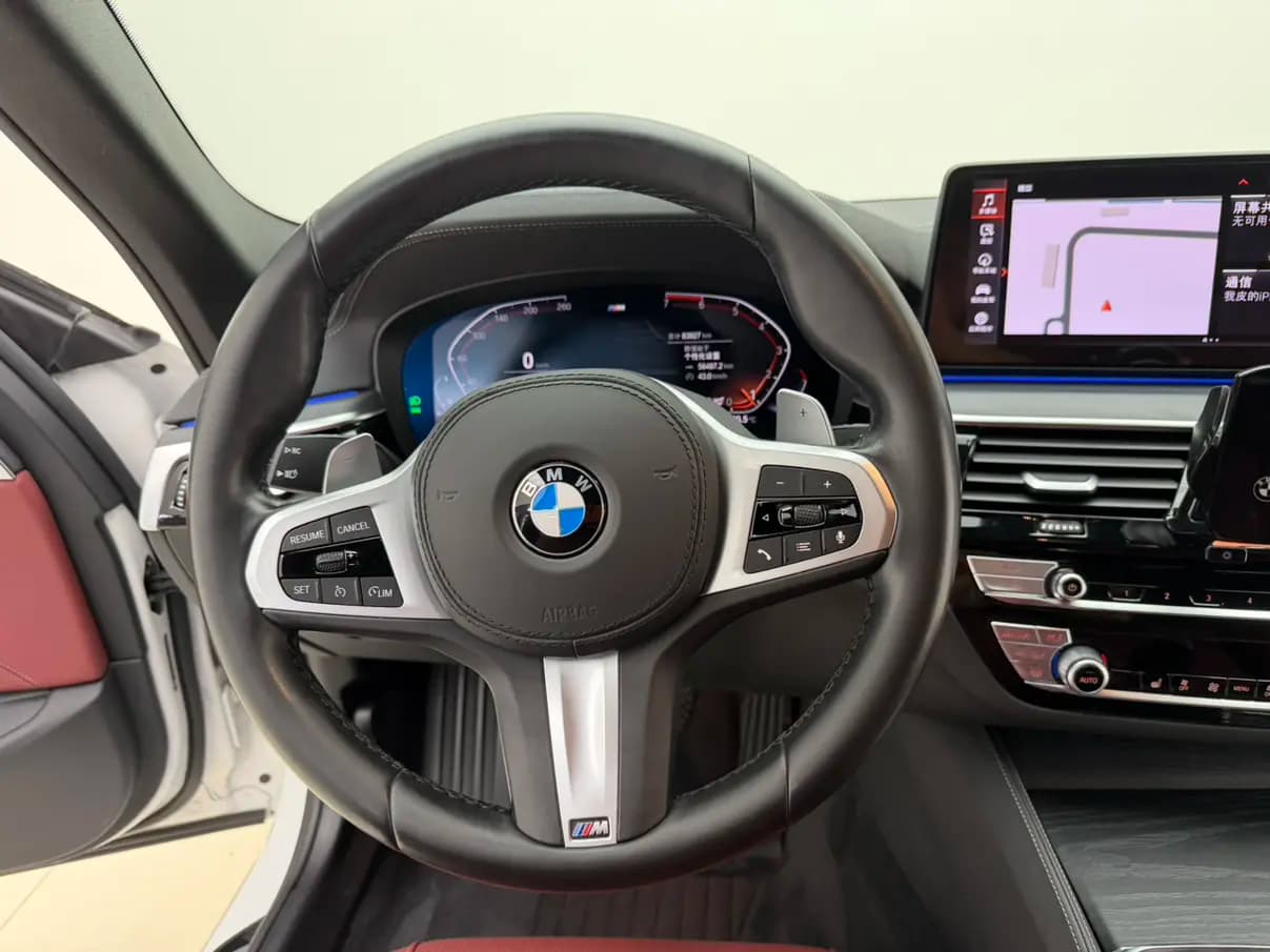 BMW 5 Series 2021 г. 83000 км. — фото 11