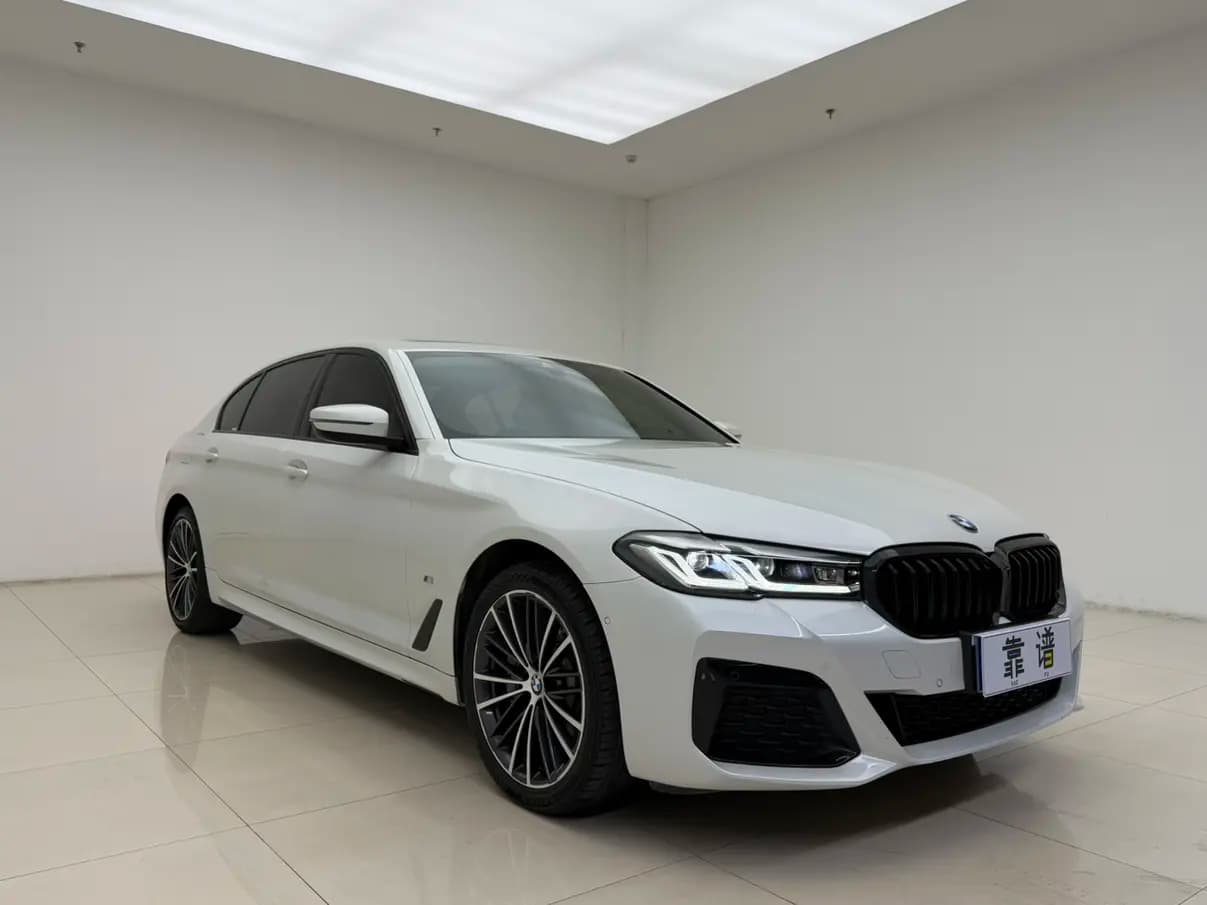 BMW 5 Series 2021 г. 83000 км. — фото 3