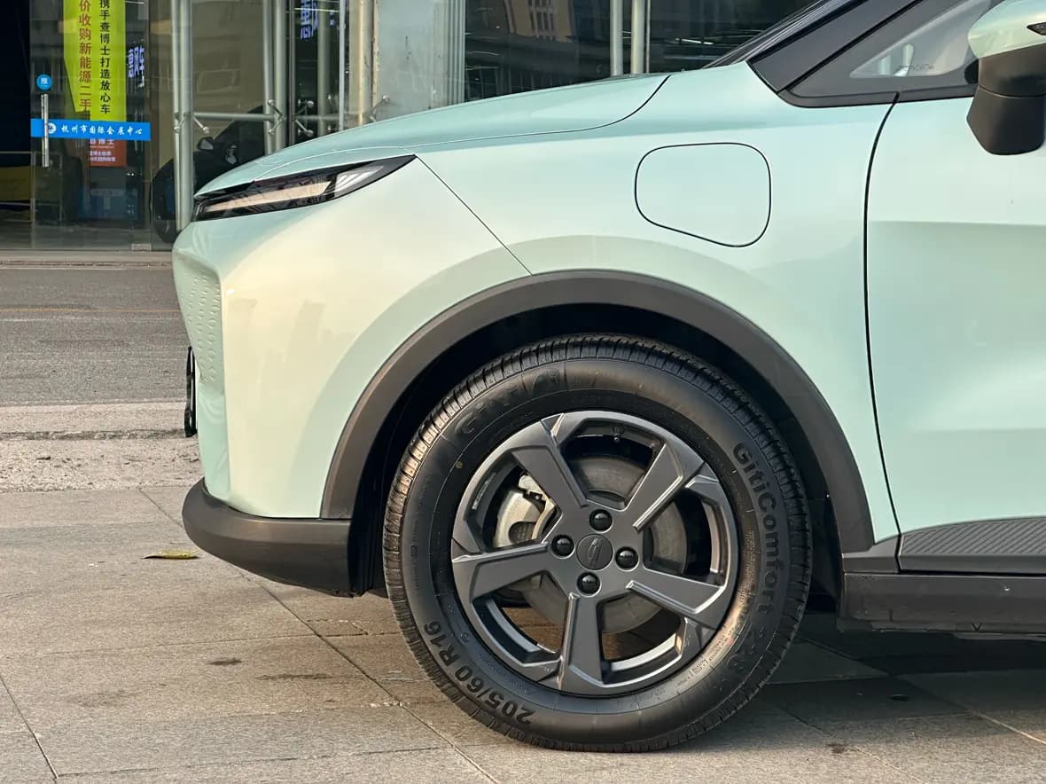 Geely Geometry E Firefly 2022 г. 81035 км. — фото 8
