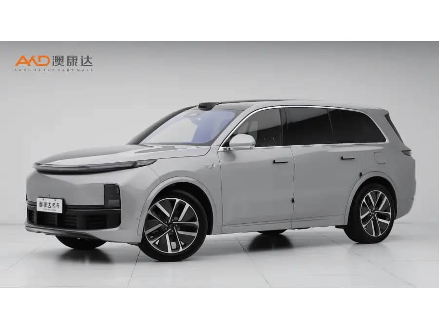 Lixiang L9 2023 г. 42793 км.