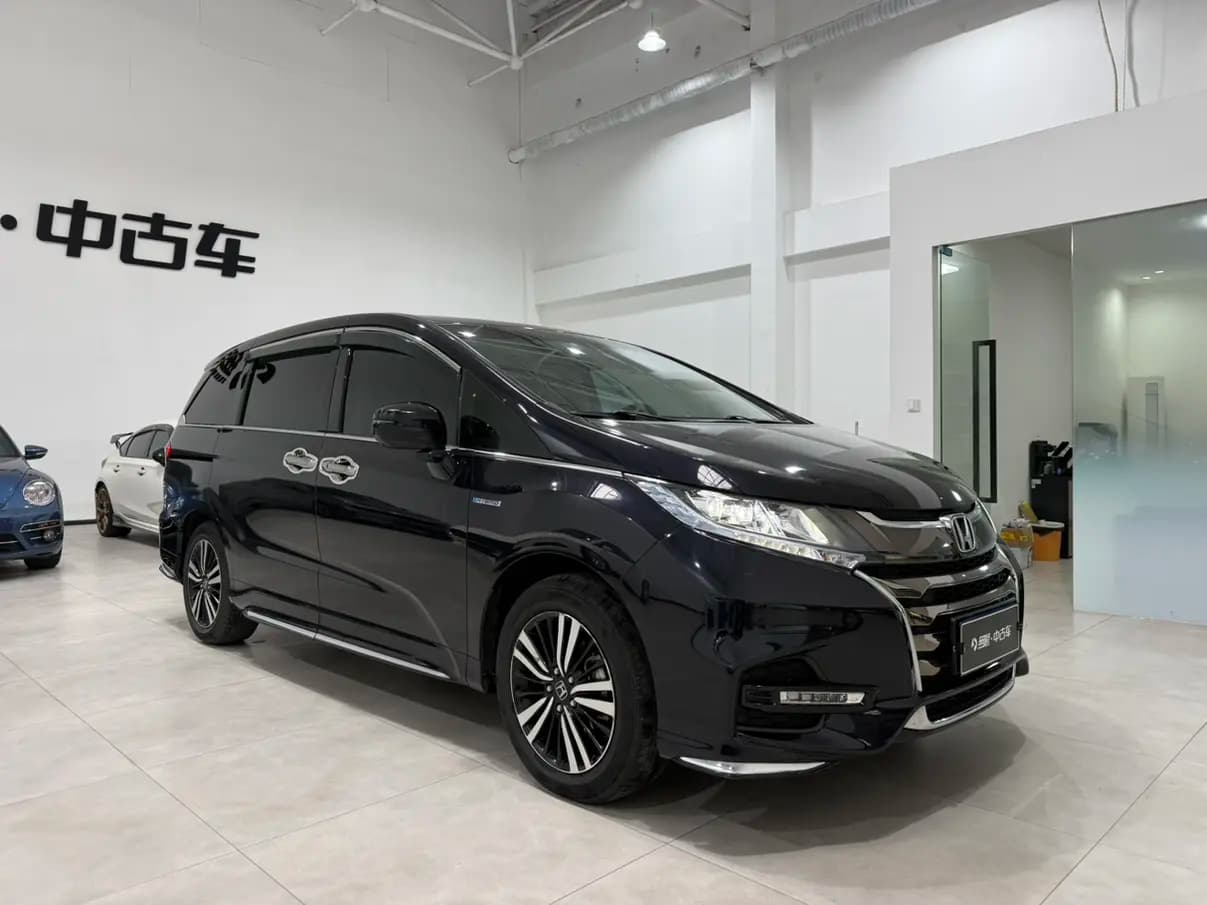 Honda Odyssey 2021 г. 50009 км. — фото 3
