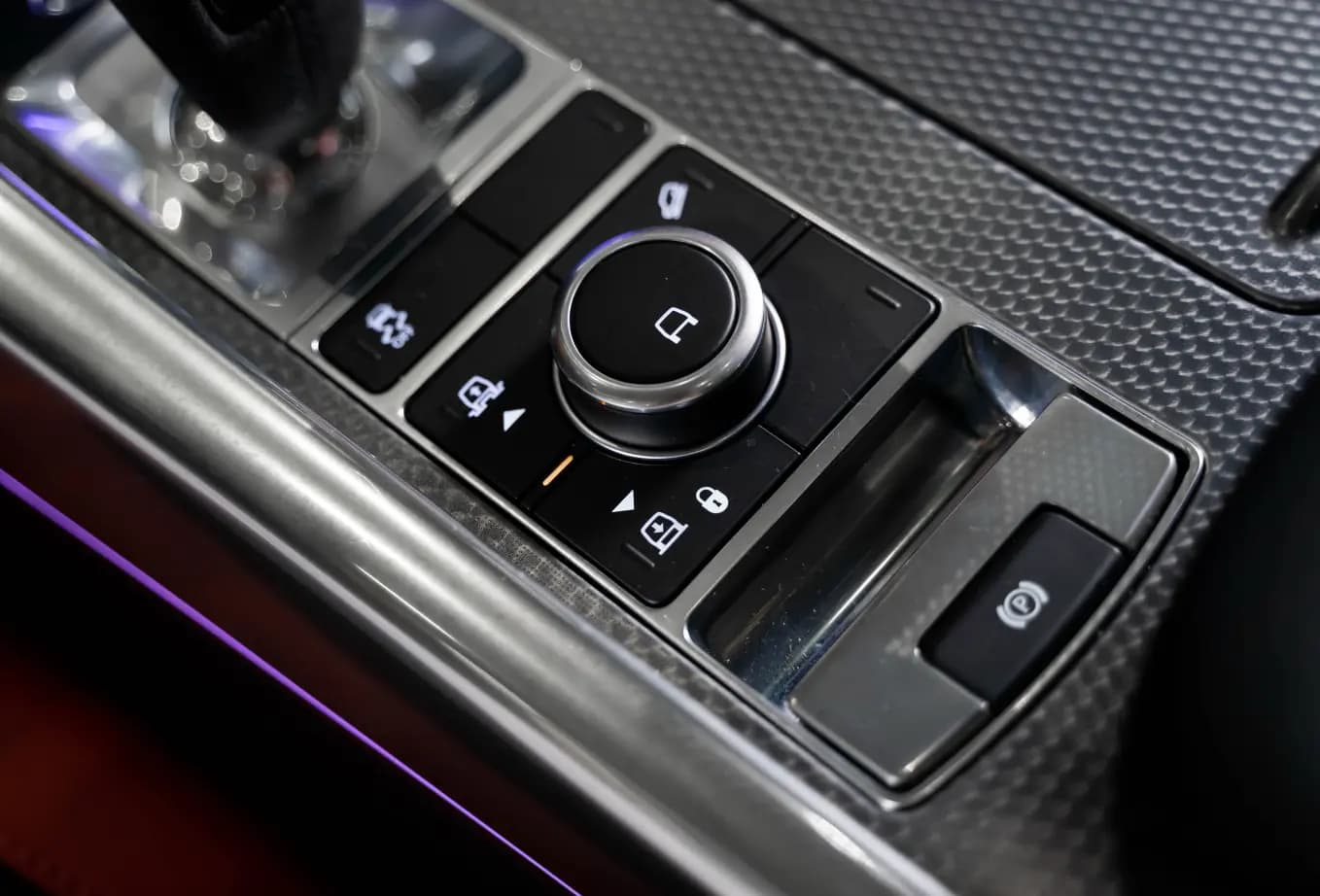 Land Rover Range Rover Sport 2021 г. 89000 км. — фото 16
