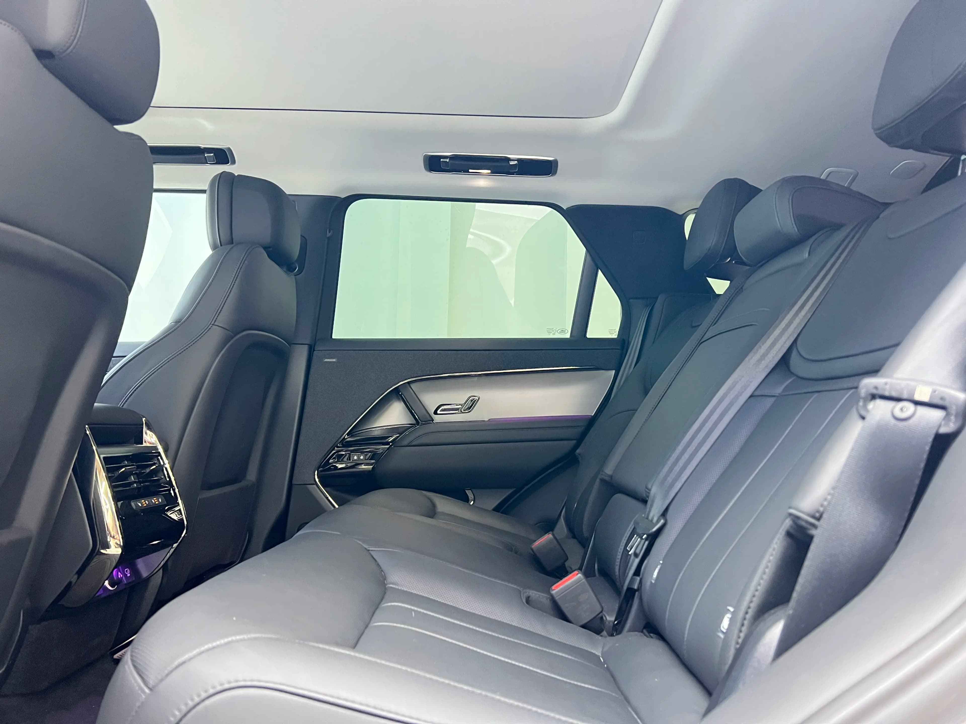 Land Rover Range Rover Sport 2024 г. 22600 км. — фото 28