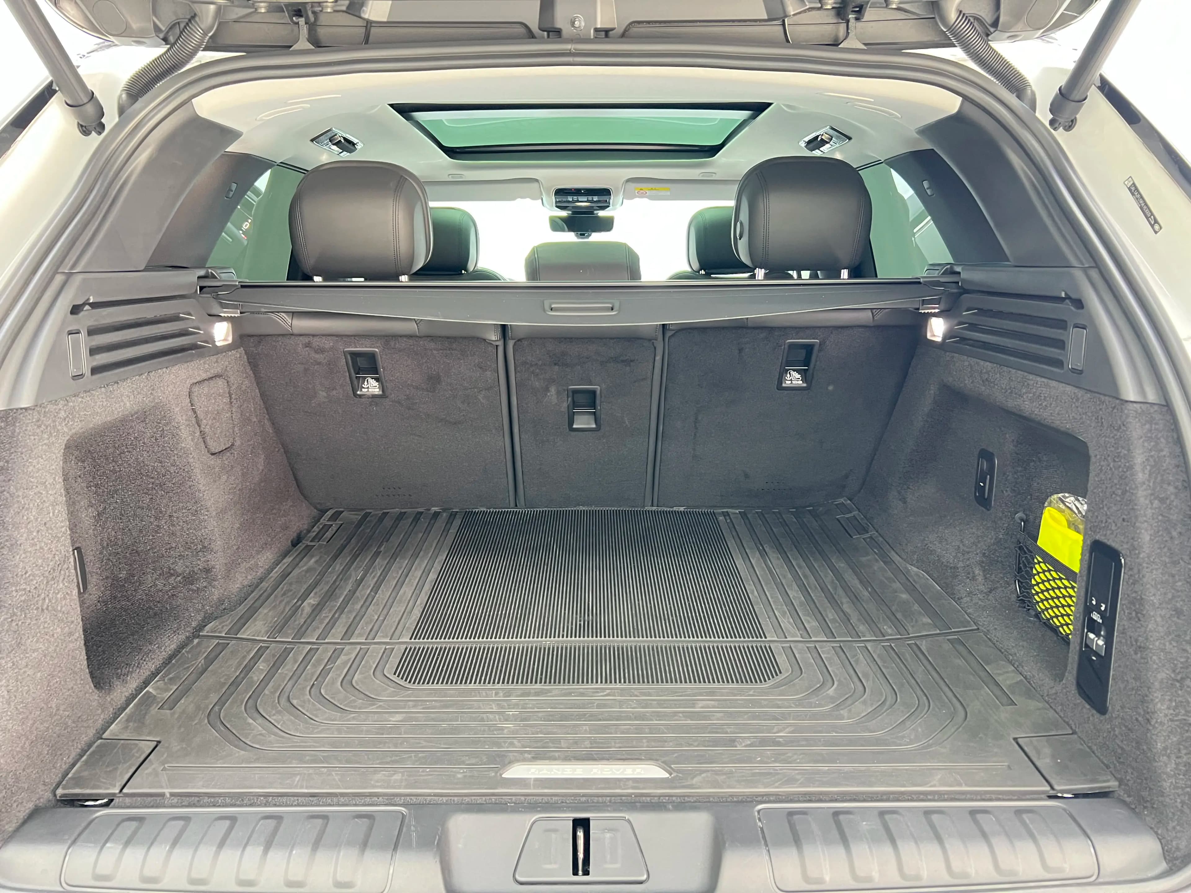 Land Rover Range Rover Sport 2024 г. 22600 км. — фото 29