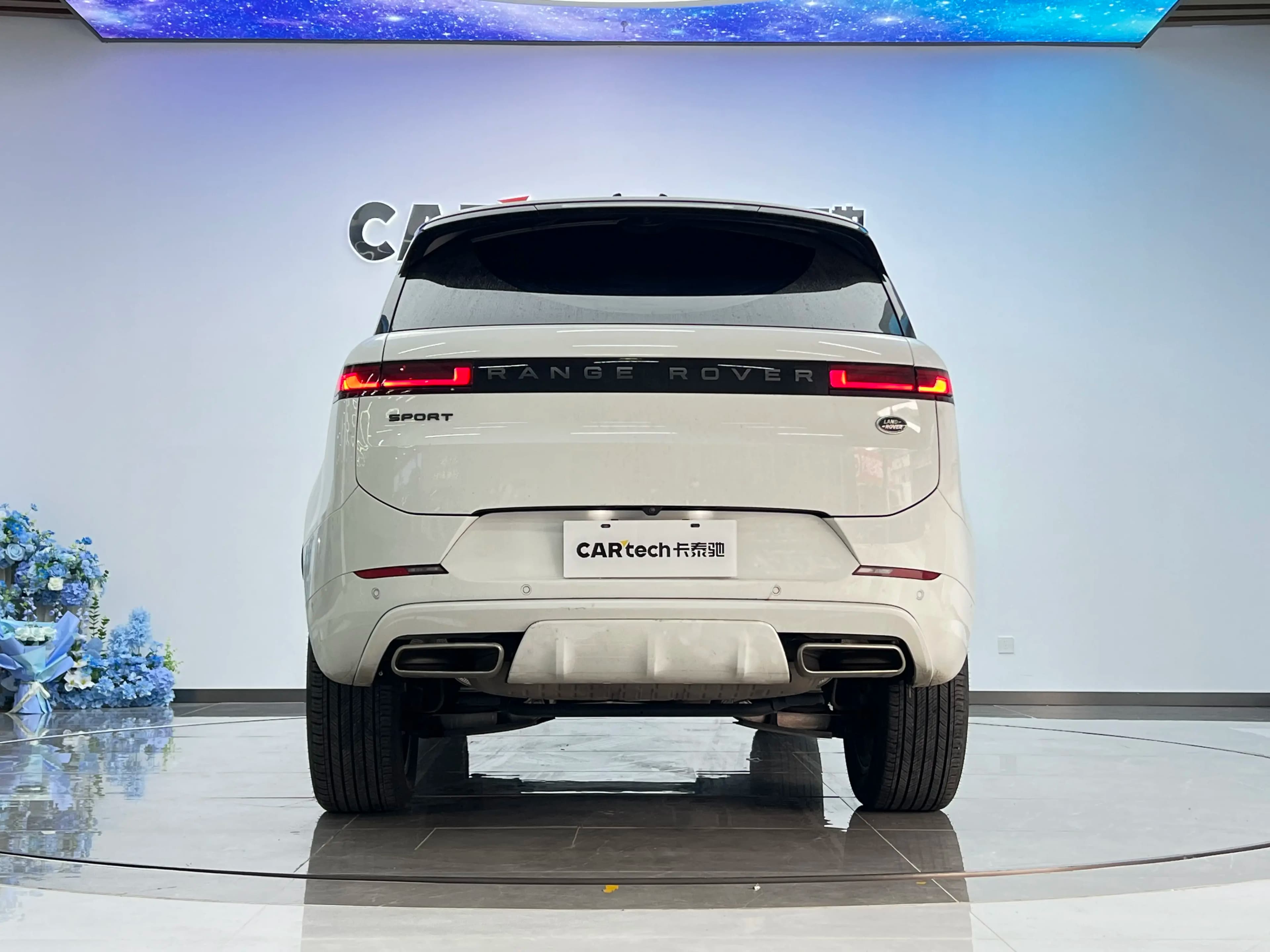 Land Rover Range Rover Sport 2024 г. 22600 км. — фото 4