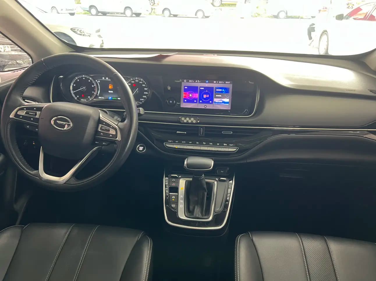 GAC Trumpchi M6 2021 г. 60099 км. — фото 10