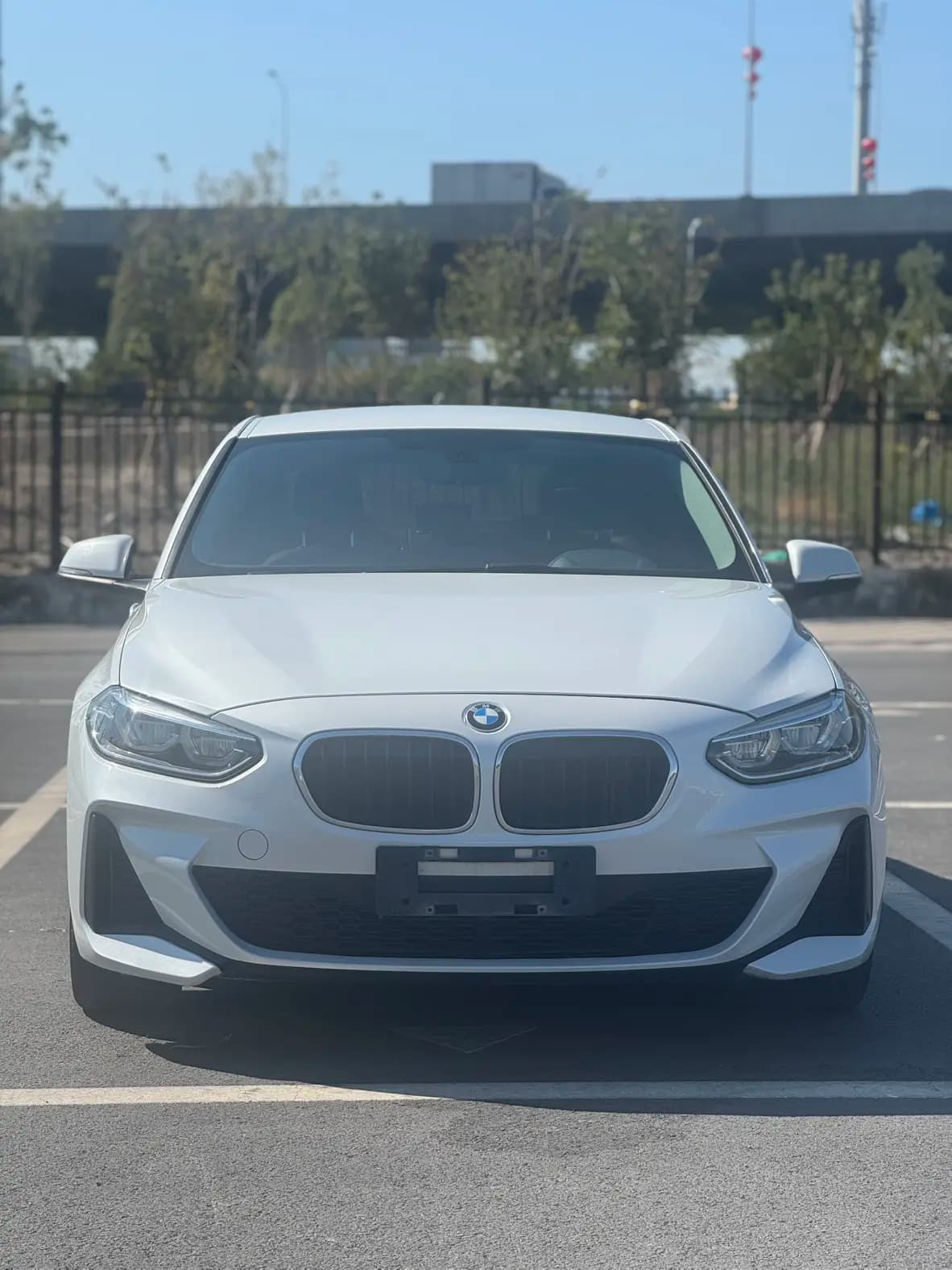 BMW 1 Series 2022 г. 80000 км. — фото 2