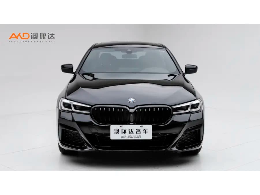 BMW 5 Series 2022 г. 45791 км. — фото 2