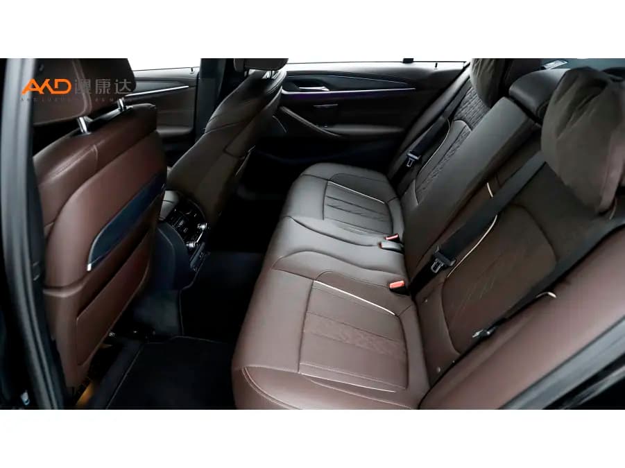 BMW 5 Series 2022 г. 45791 км. — фото 10