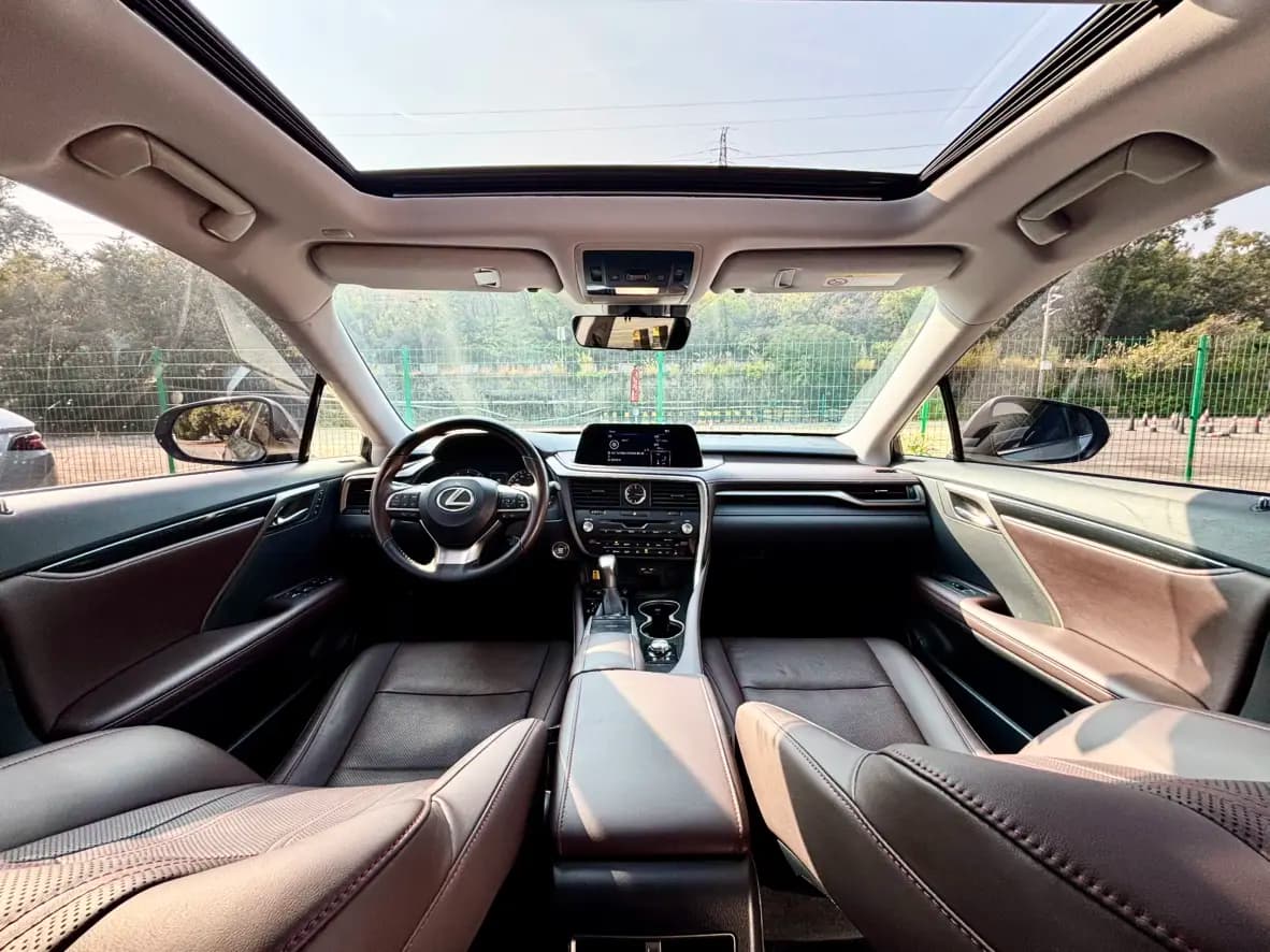 Lexus RX 2022 г. 50059 км. — фото 7