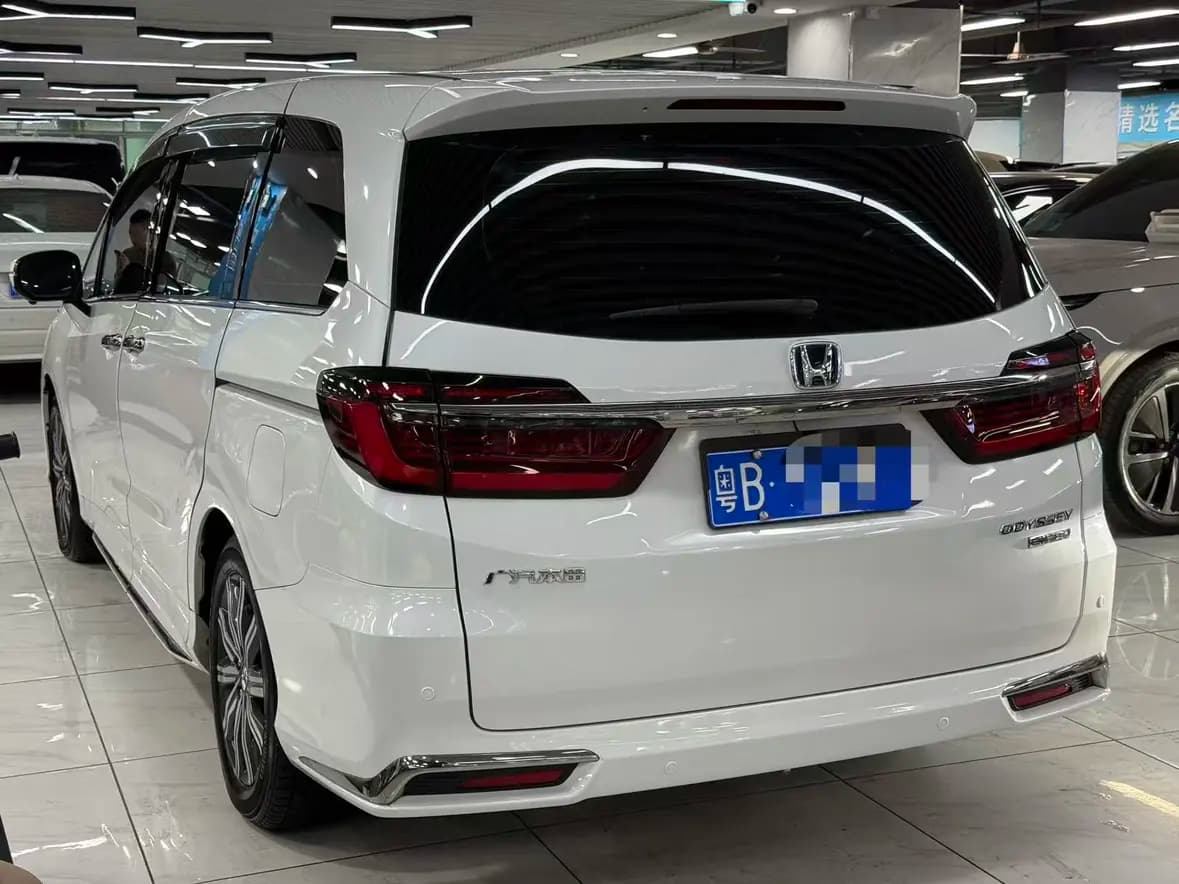 Honda Odyssey 2022 г. 67006 км. — фото 4