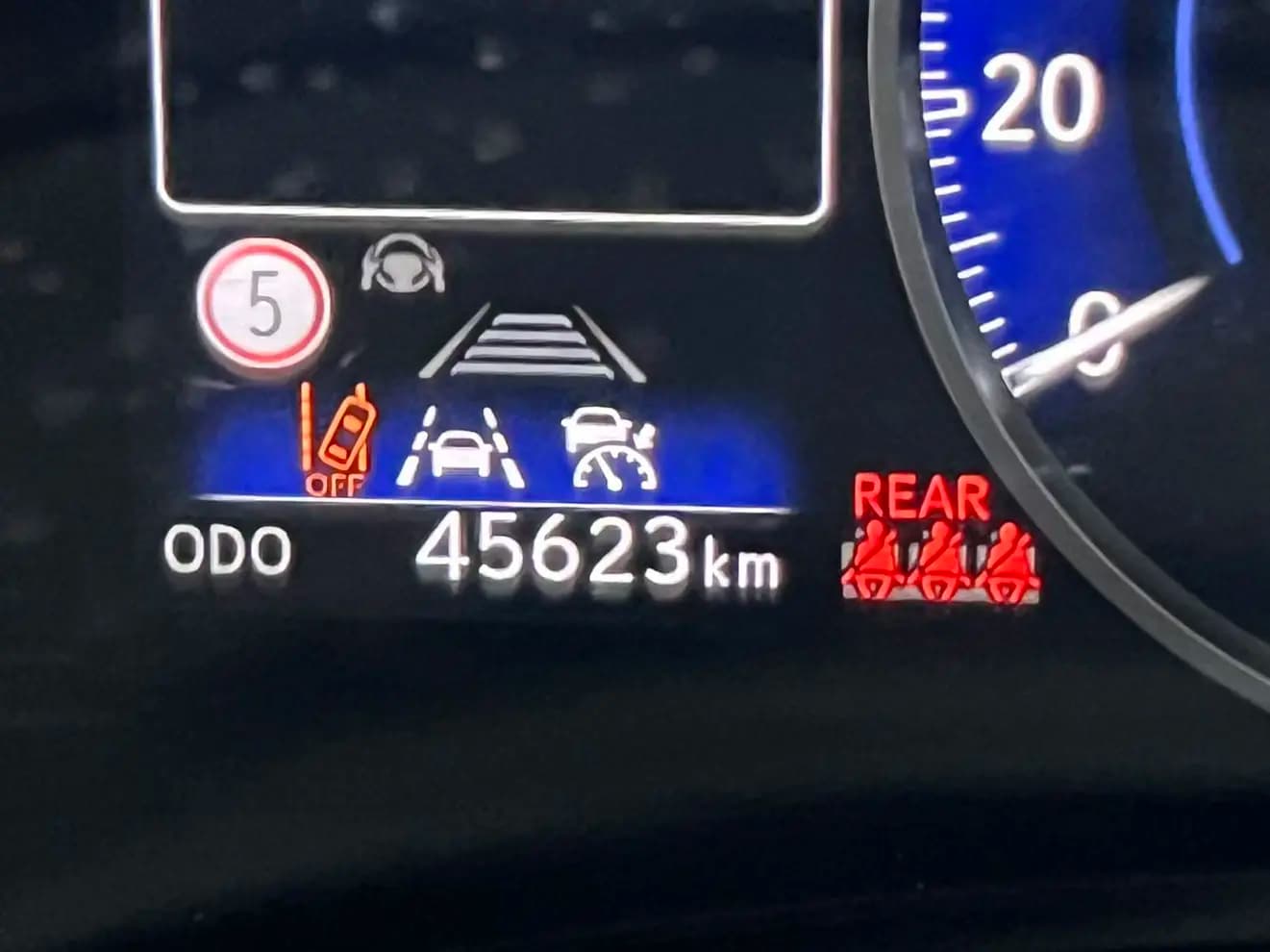 Lexus NX PHEV 2023 г. 45005 км. — фото 12