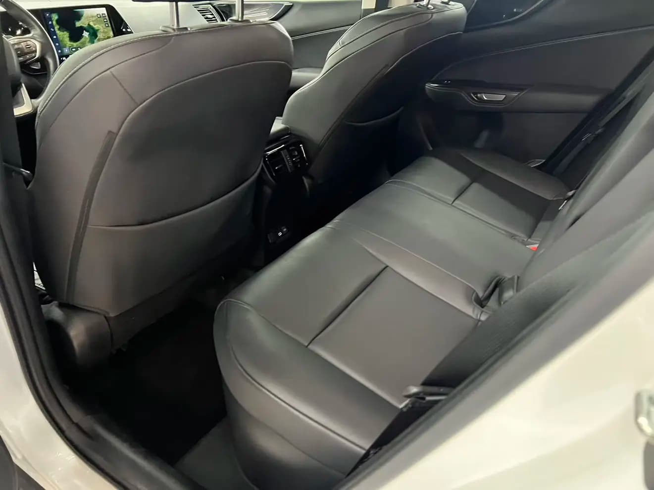 Lexus NX PHEV 2023 г. 45005 км. — фото 19
