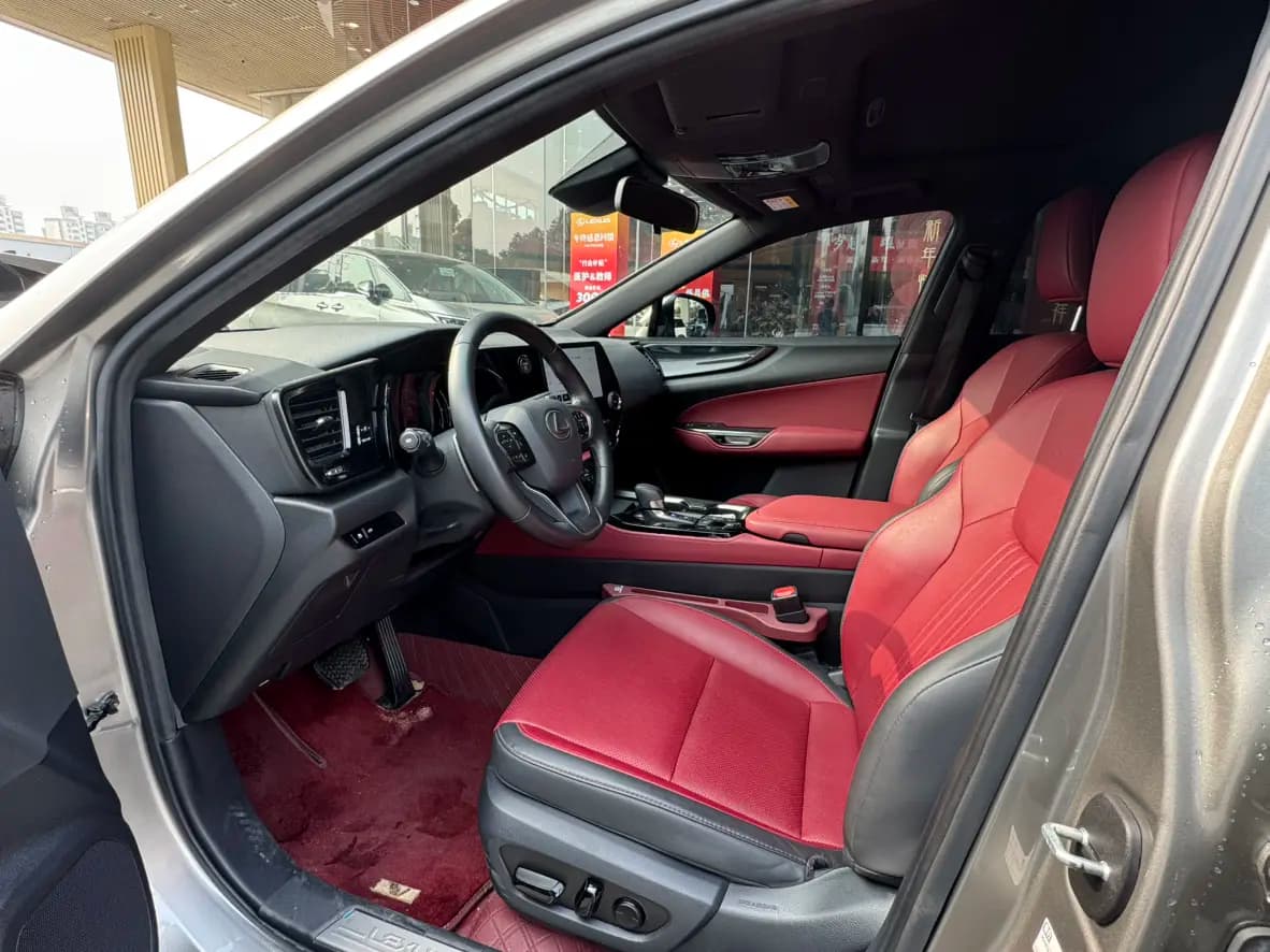 Lexus NX 2022 г. 39006 км. — фото 11