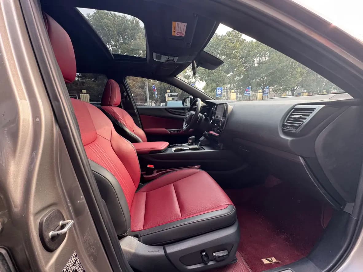 Lexus NX 2022 г. 39006 км. — фото 12