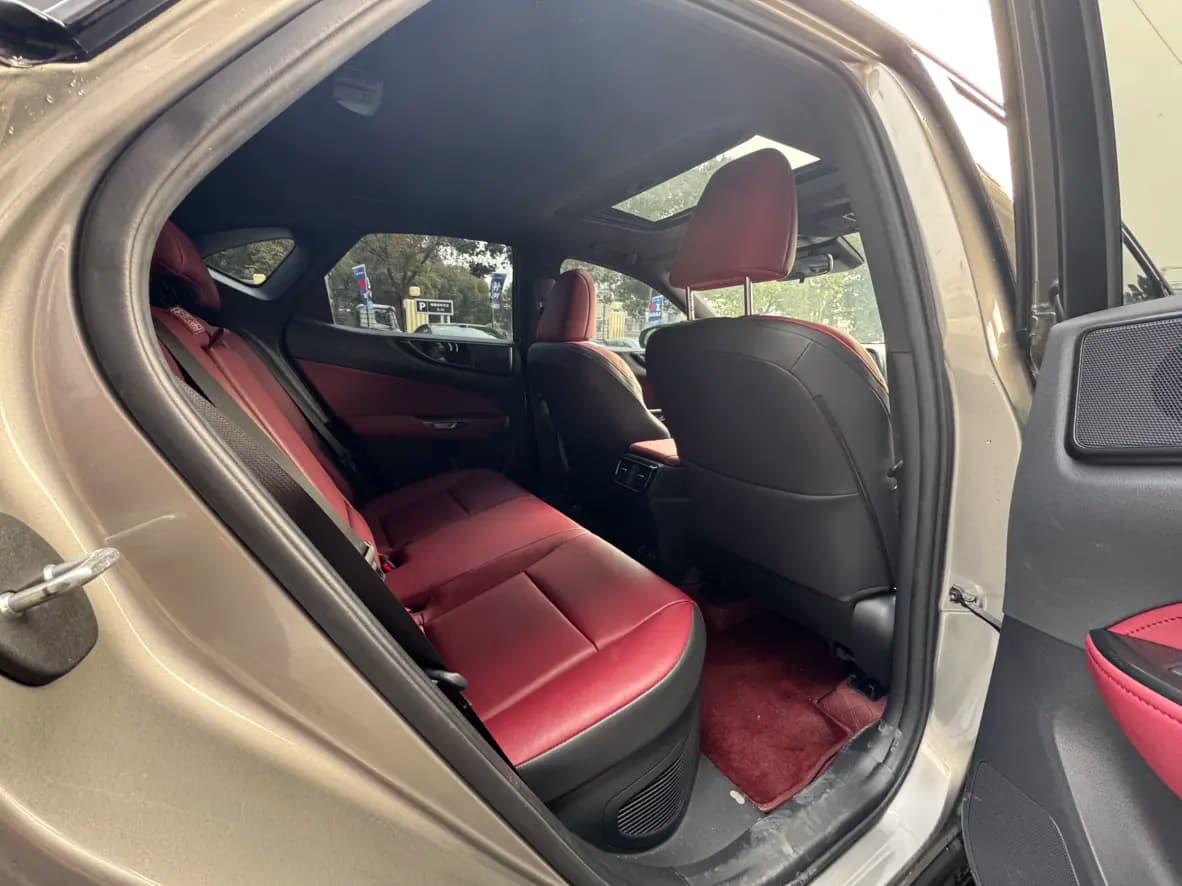 Lexus NX 2022 г. 39006 км. — фото 14