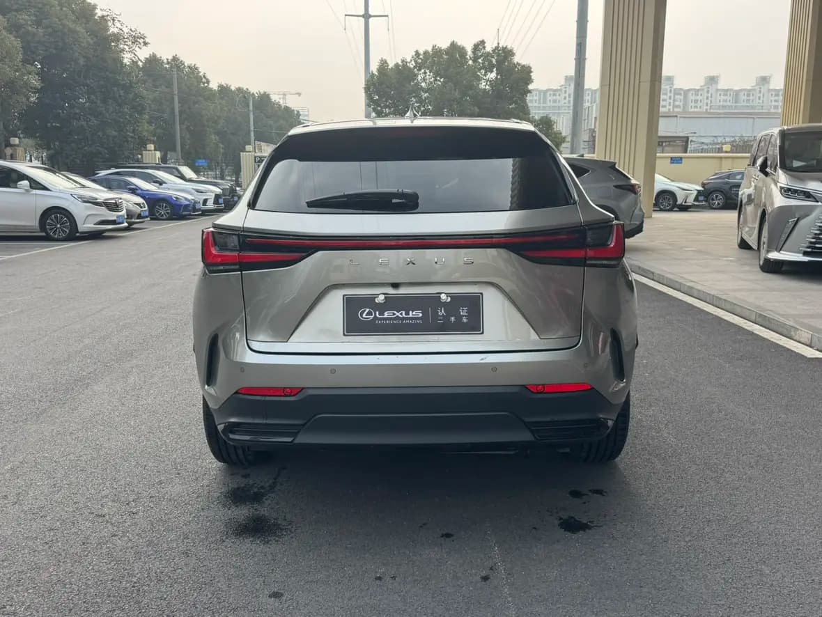 Lexus NX 2022 г. 39006 км. — фото 4