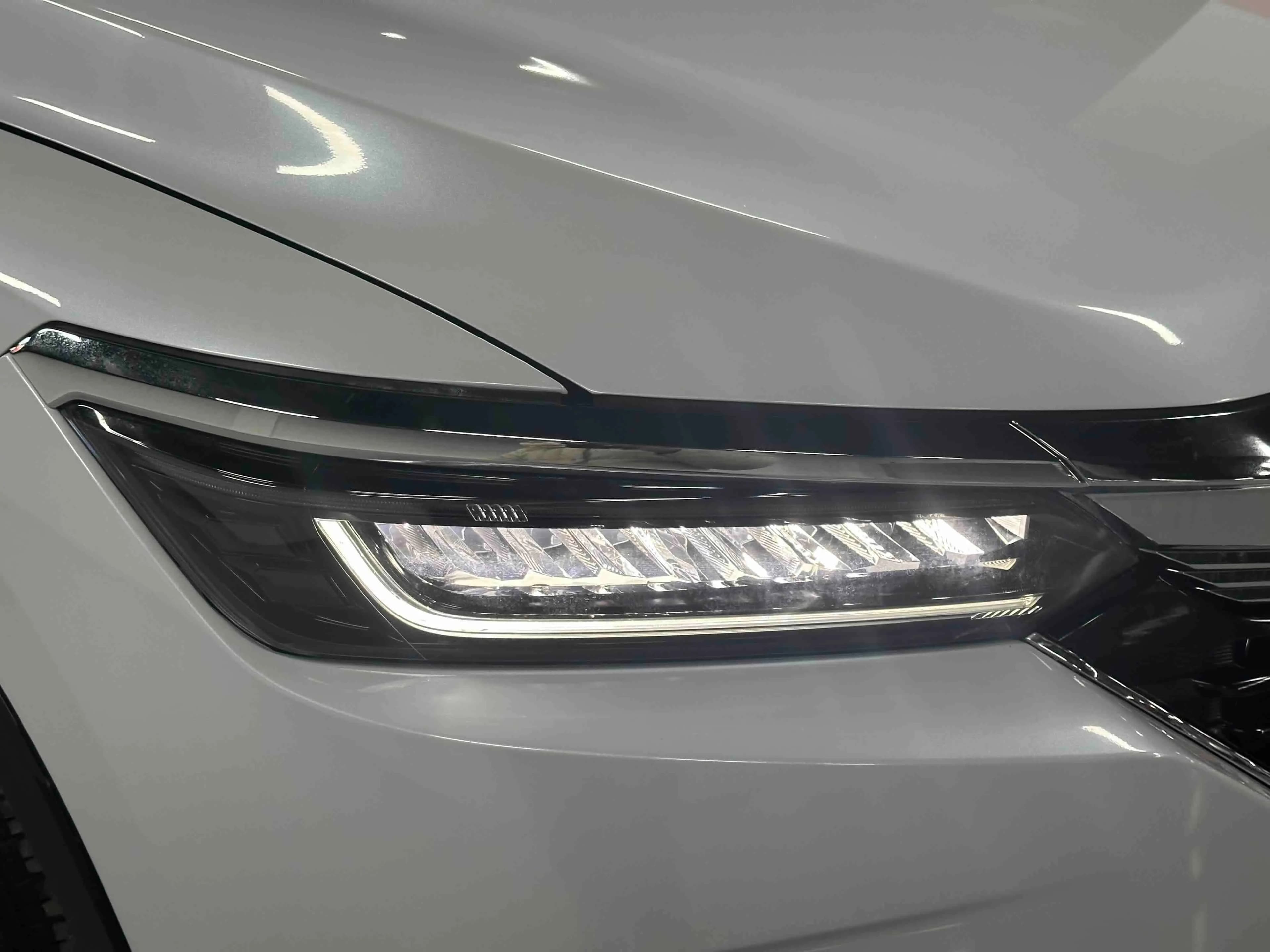 Honda Haoying PHEV 2023 г. 47437 км. — фото 14