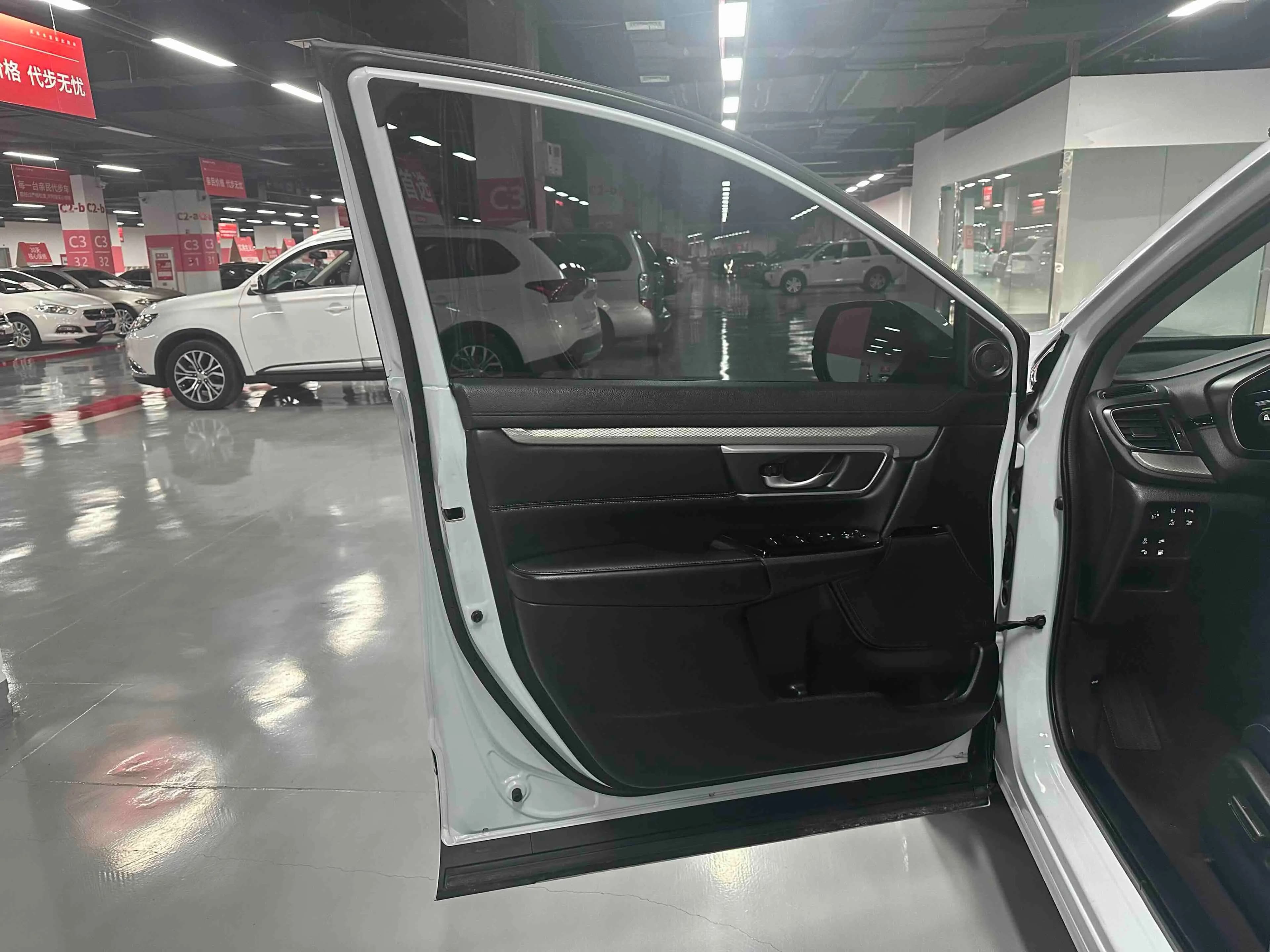 Honda Haoying PHEV 2023 г. 47437 км. — фото 31