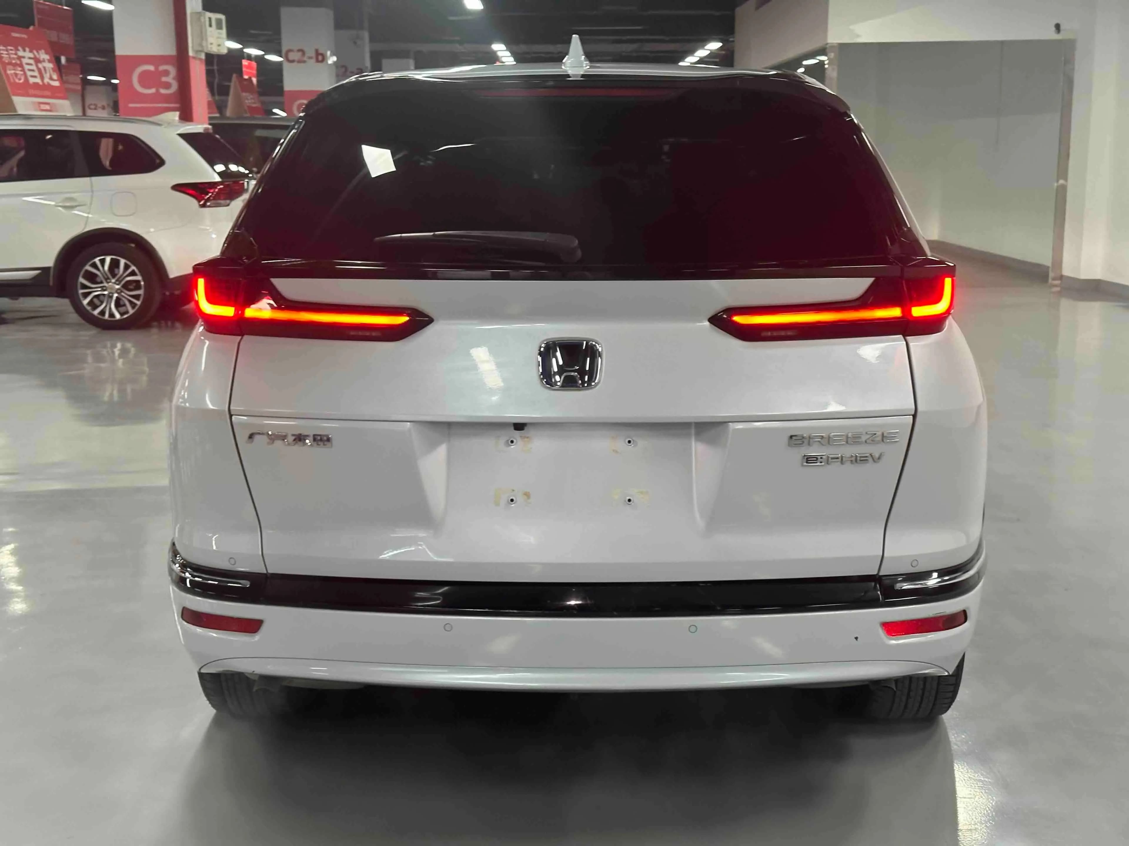 Honda Haoying PHEV 2023 г. 47437 км. — фото 6