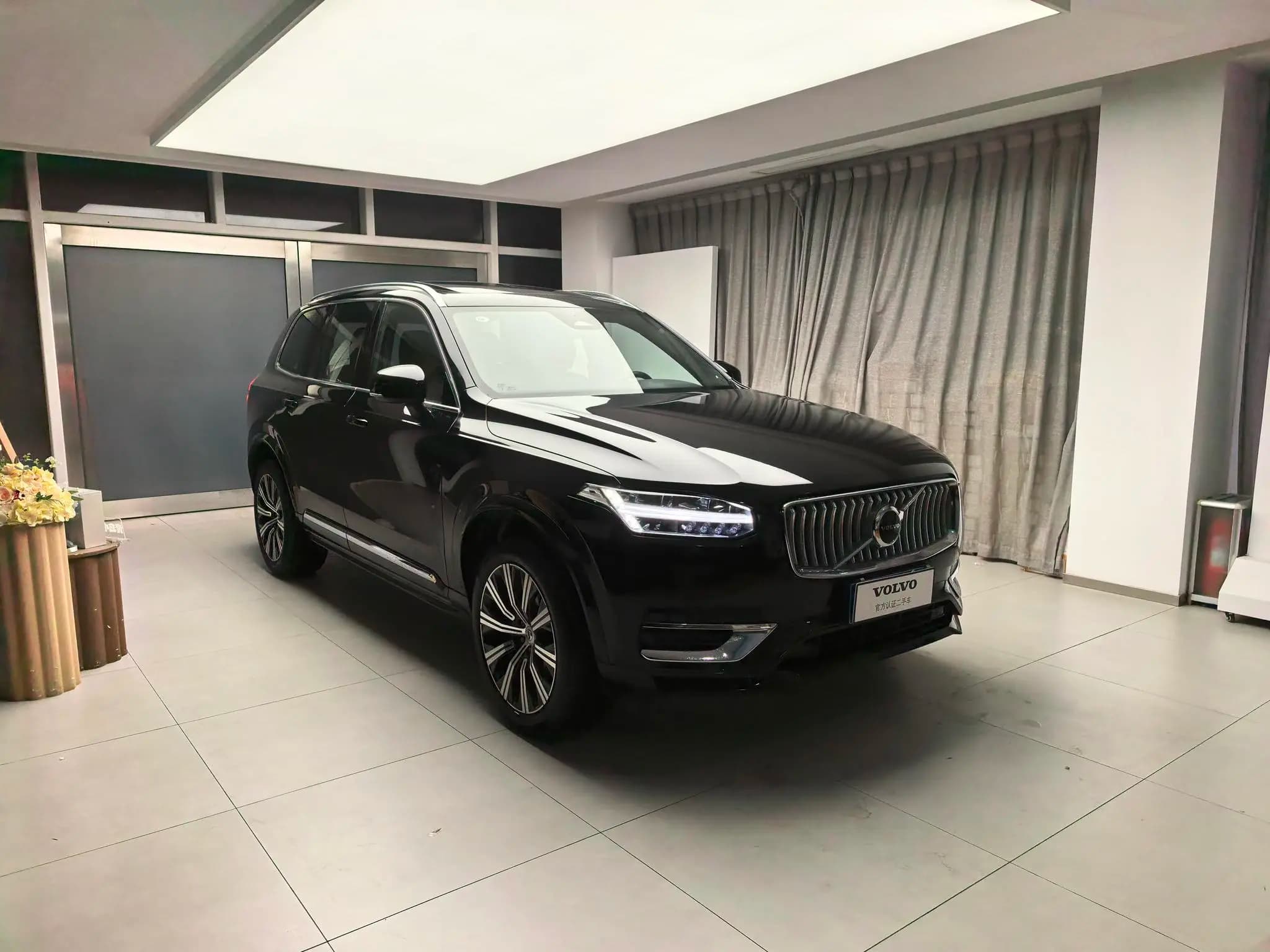 Volvo XC90 2024 г. 25086 км. — фото 3