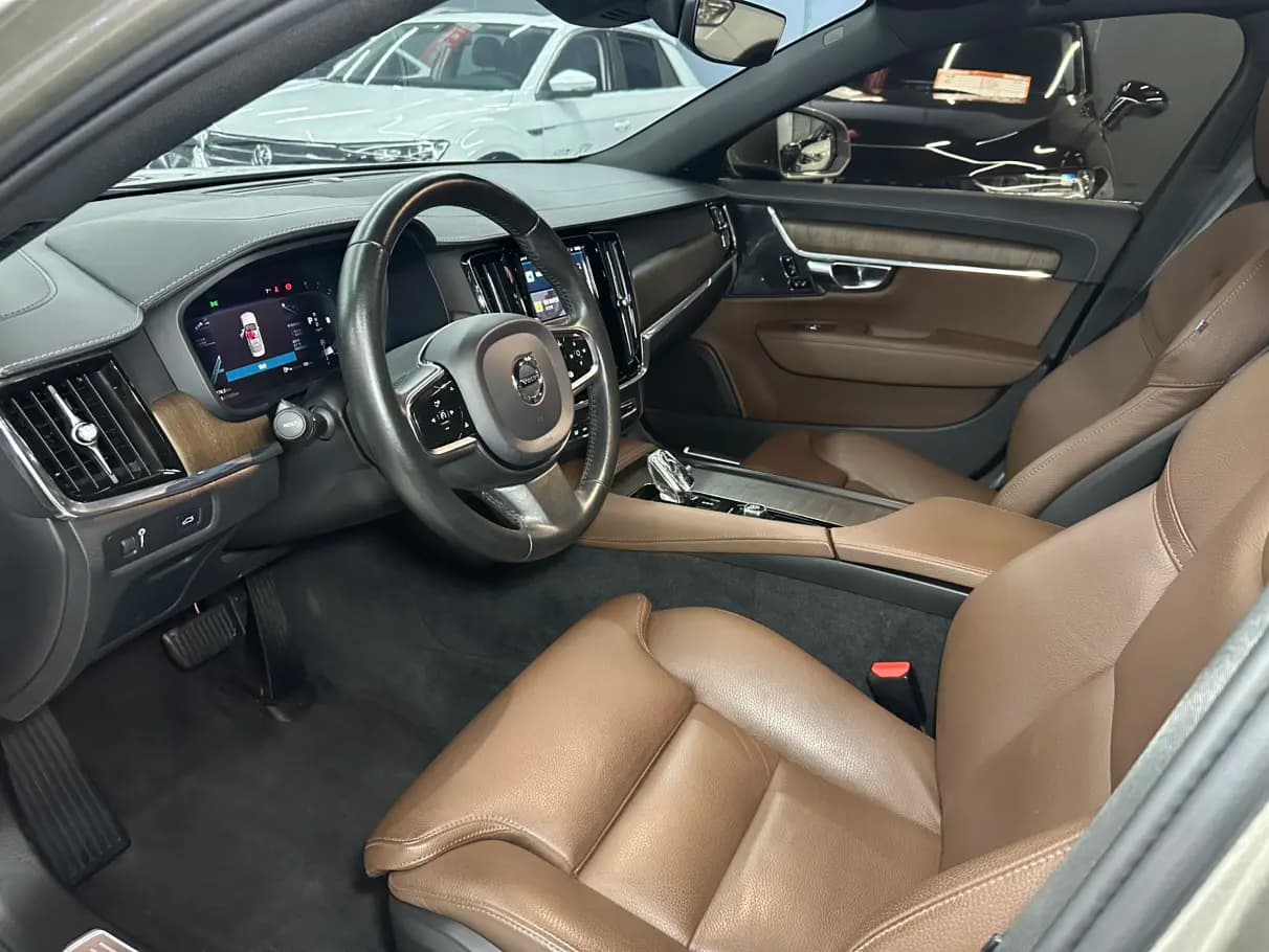 Volvo S90 2022 г. 60093 км. — фото 9
