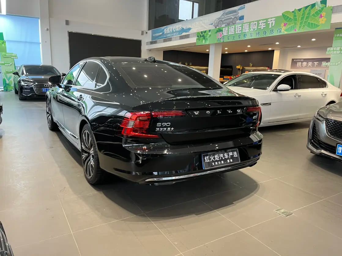 Volvo S90 2021 г. 20091 км. — фото 4